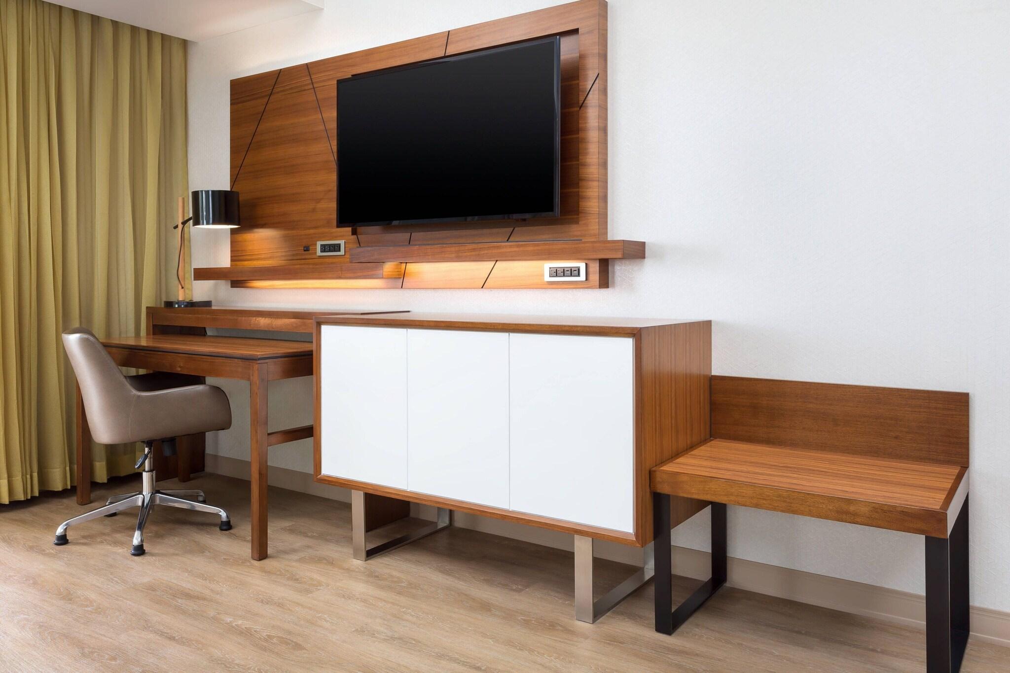 Double Two Queen Beds