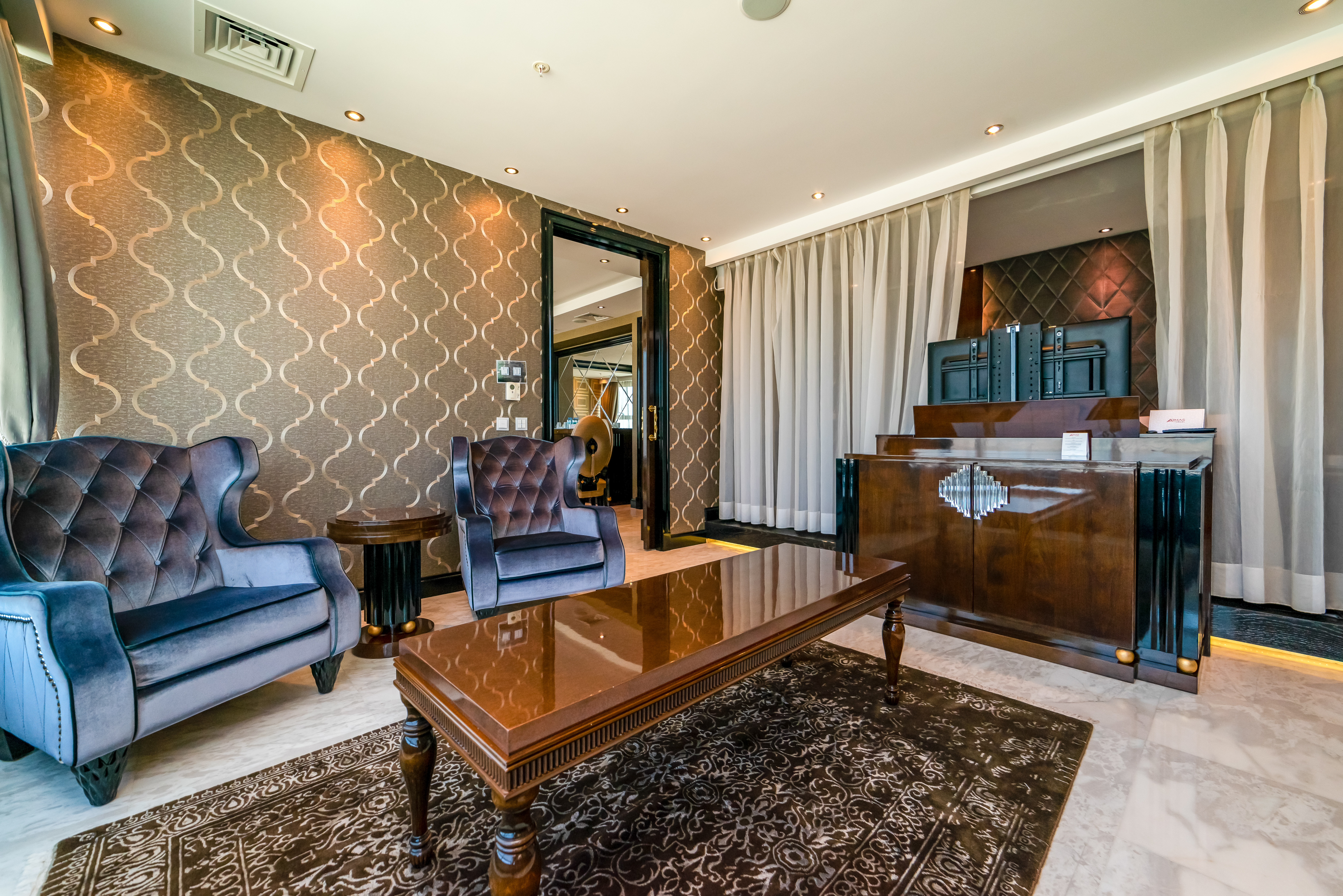 Suite King Bed with Jacuzzi