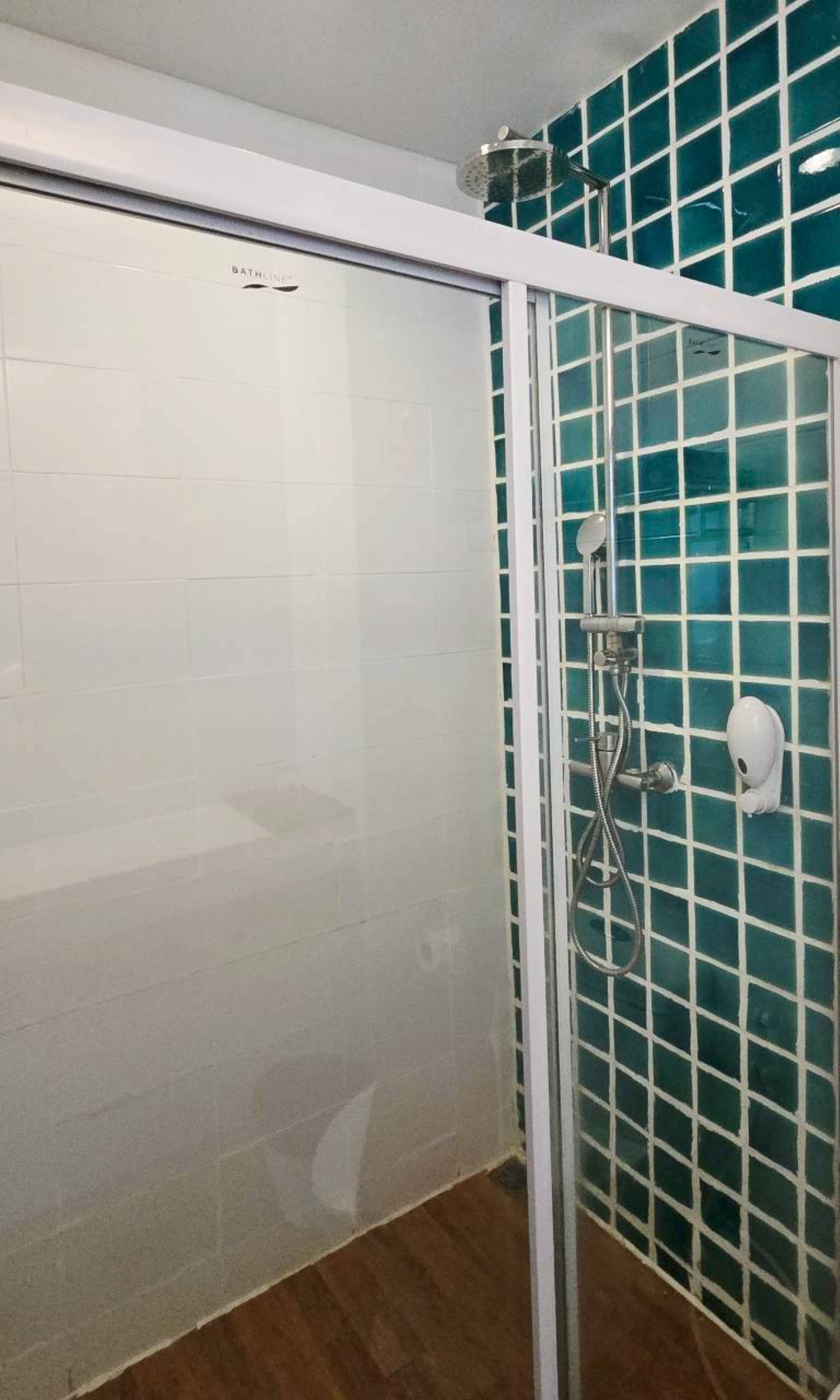 Double or Twin One Bedroom