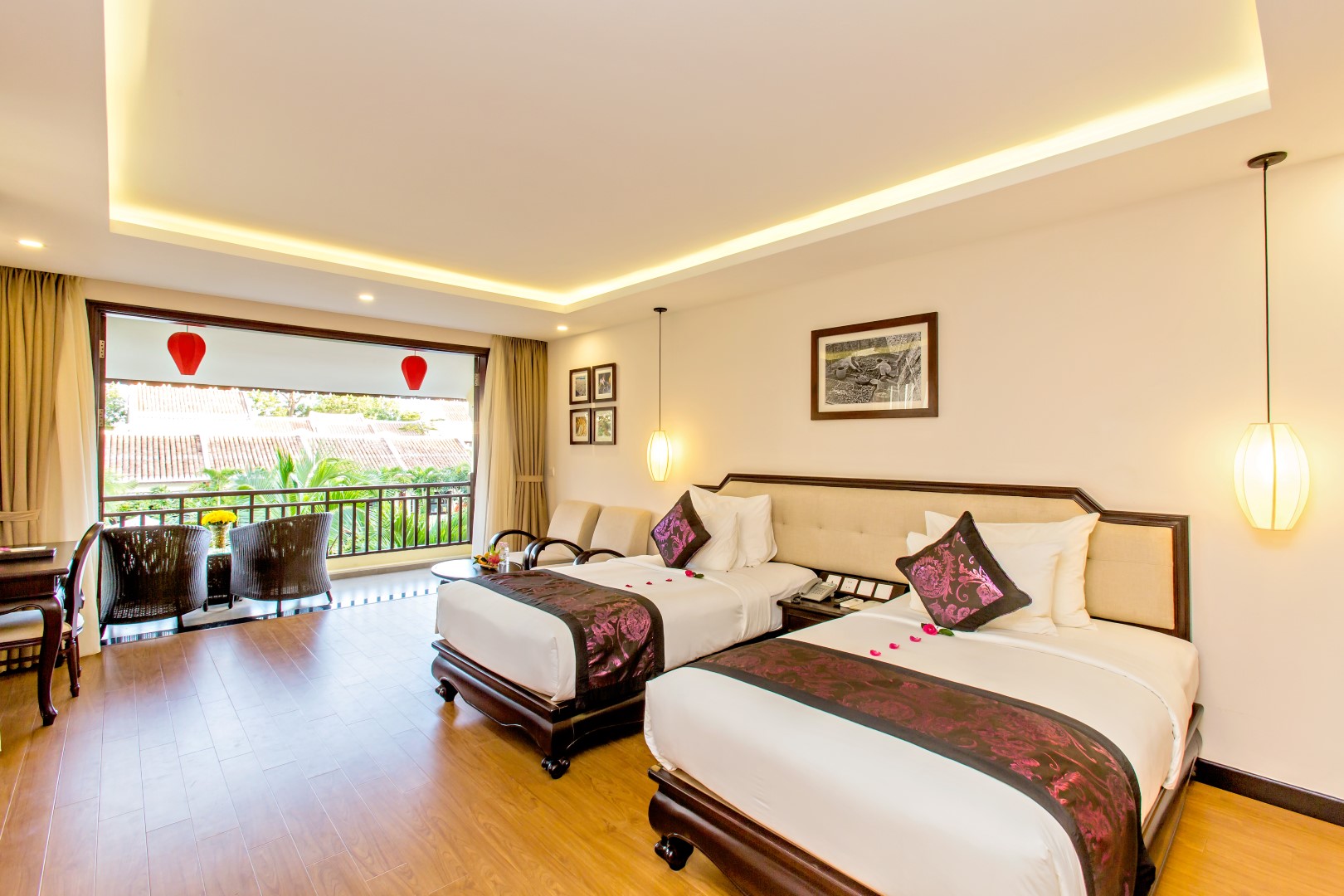 Twin Deluxe Pool View