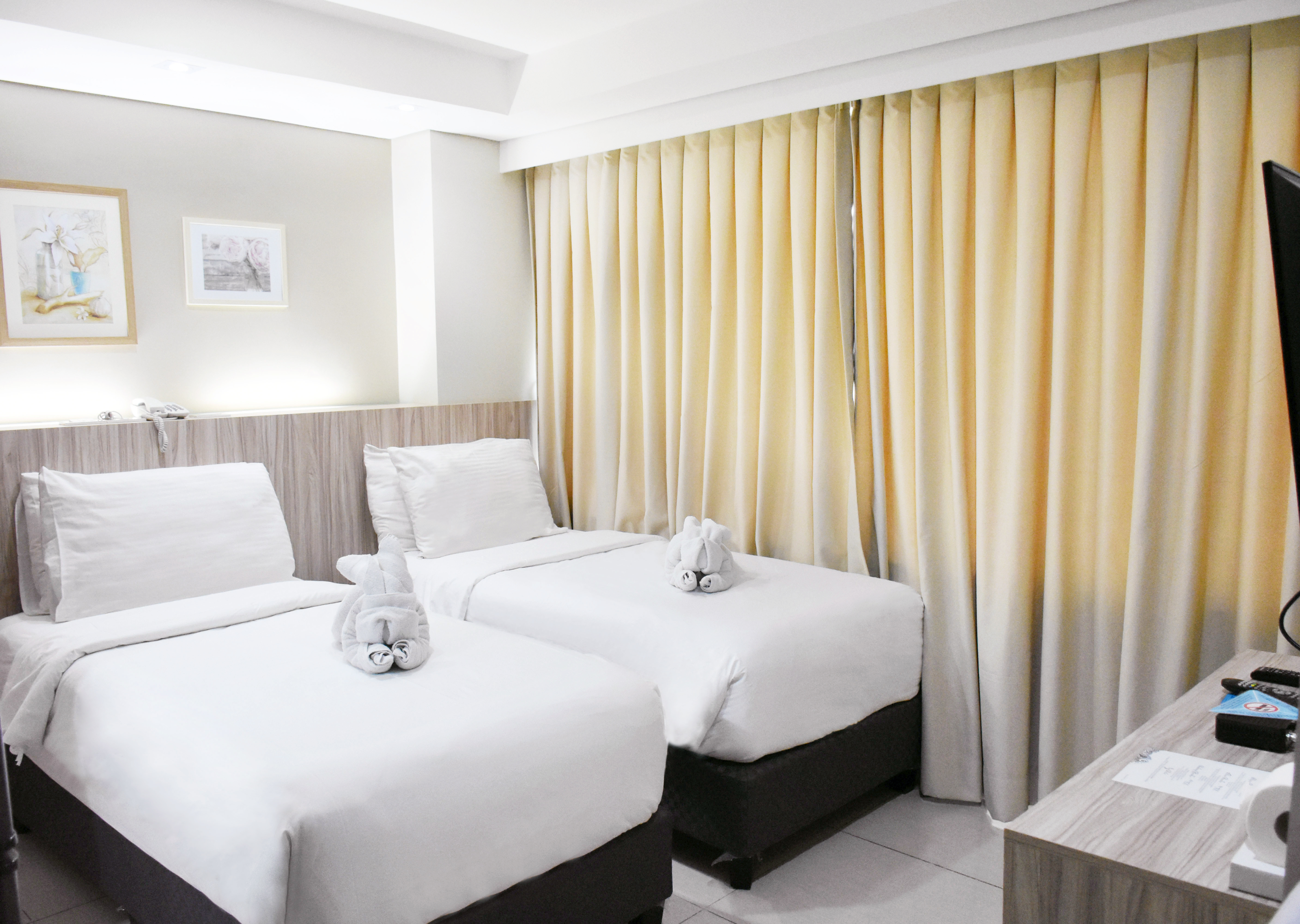 Studio Deluxe Two Beds