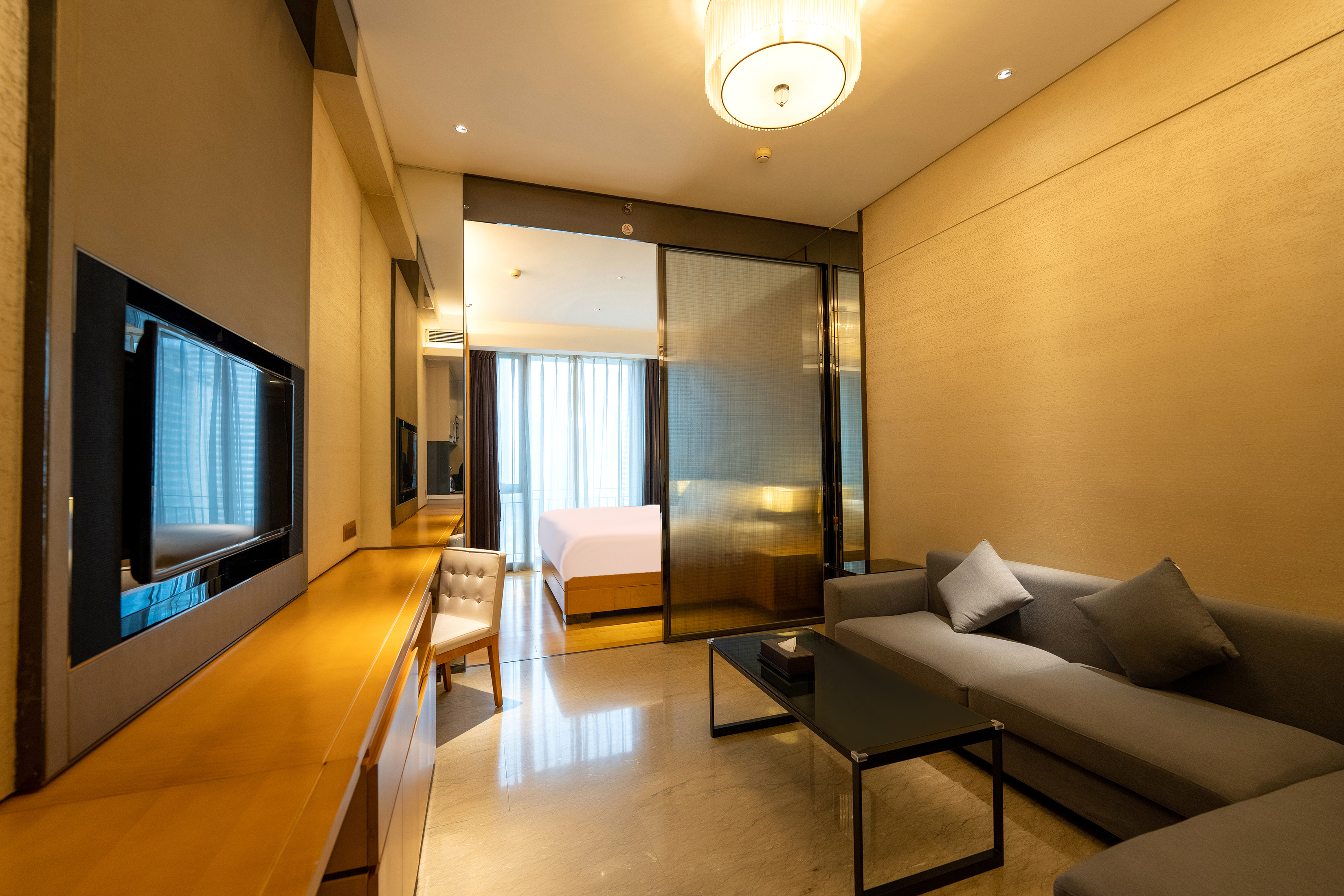 Double Business King Bed