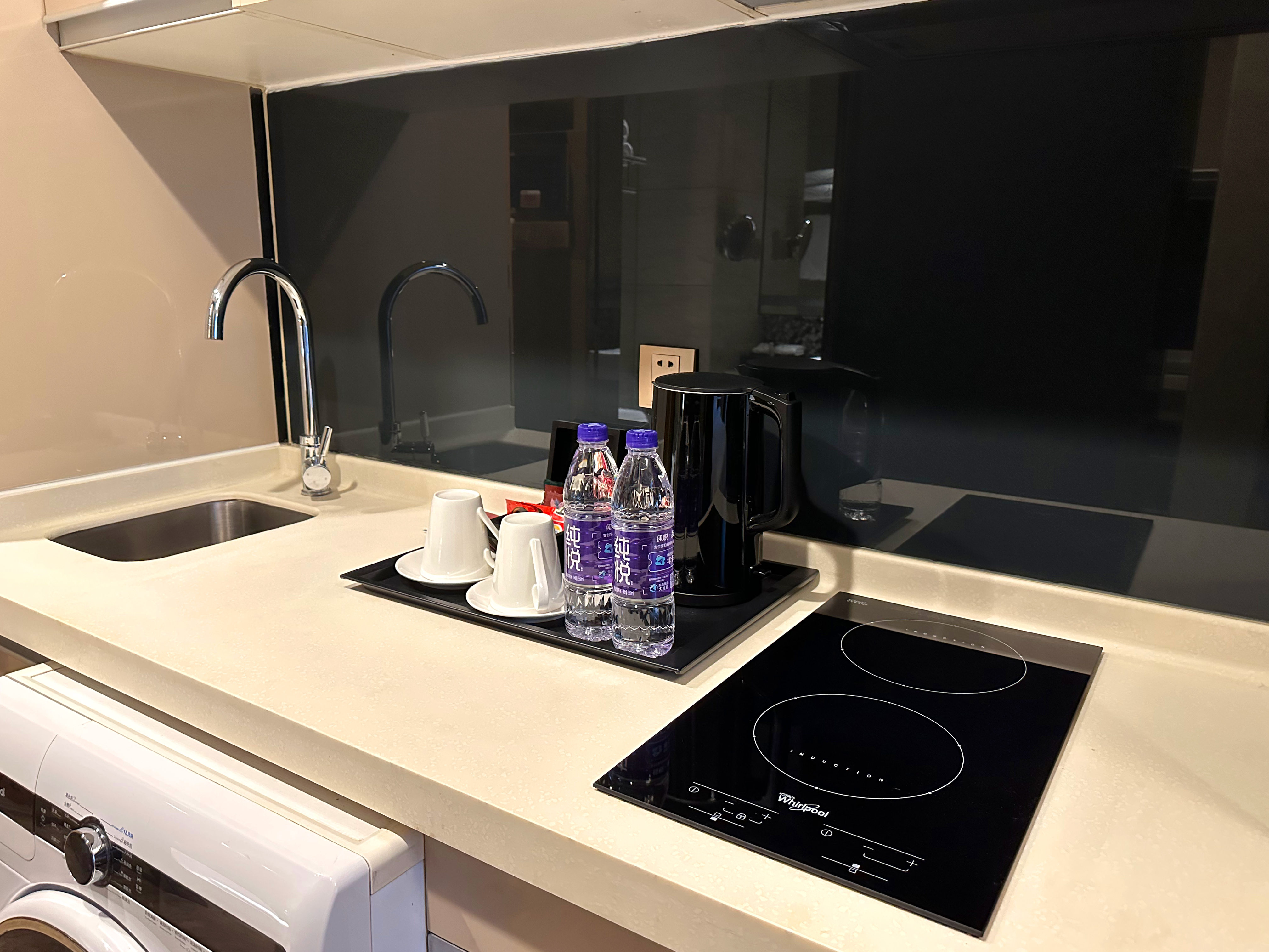 Double Business King Bed