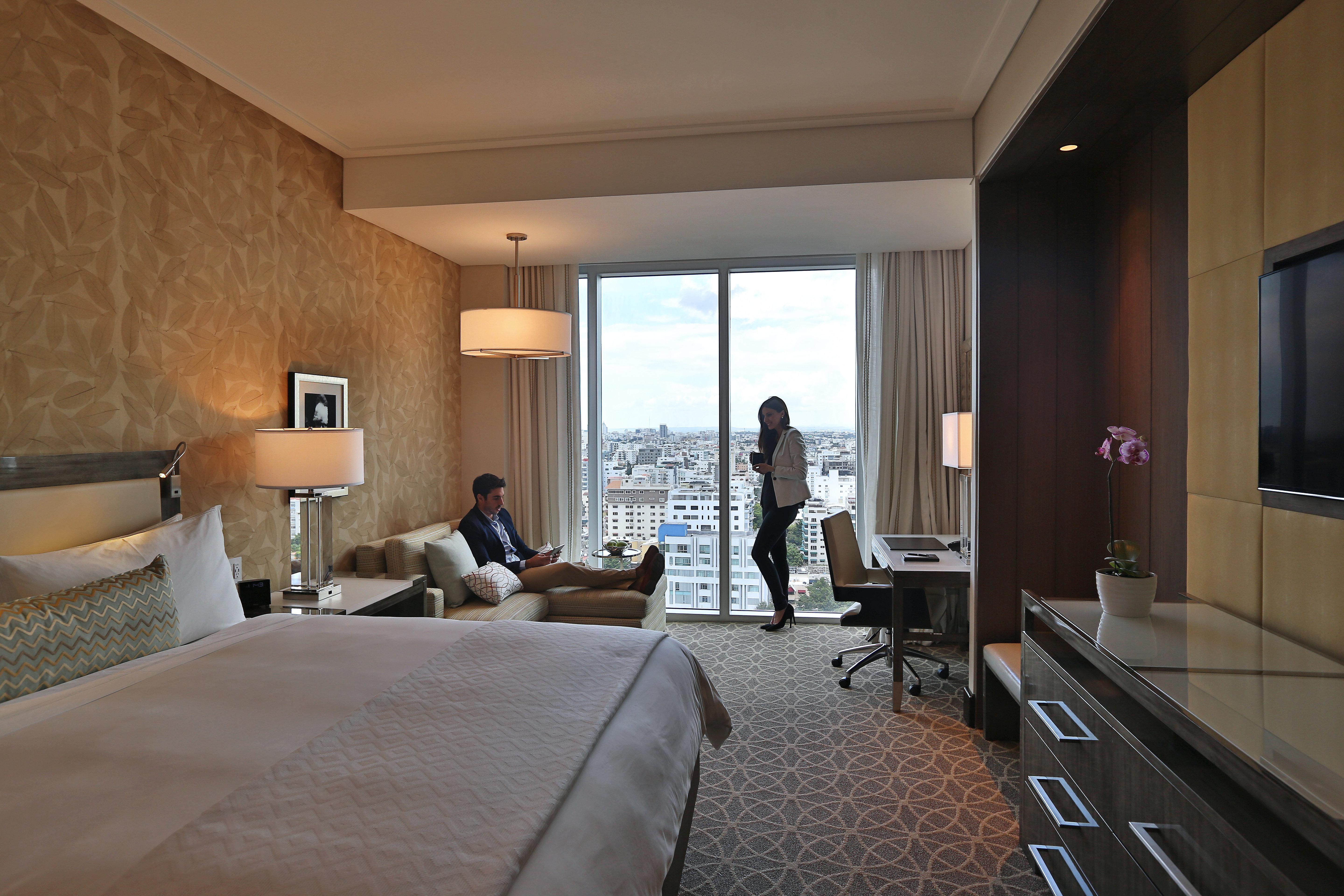 Double City View King Bed