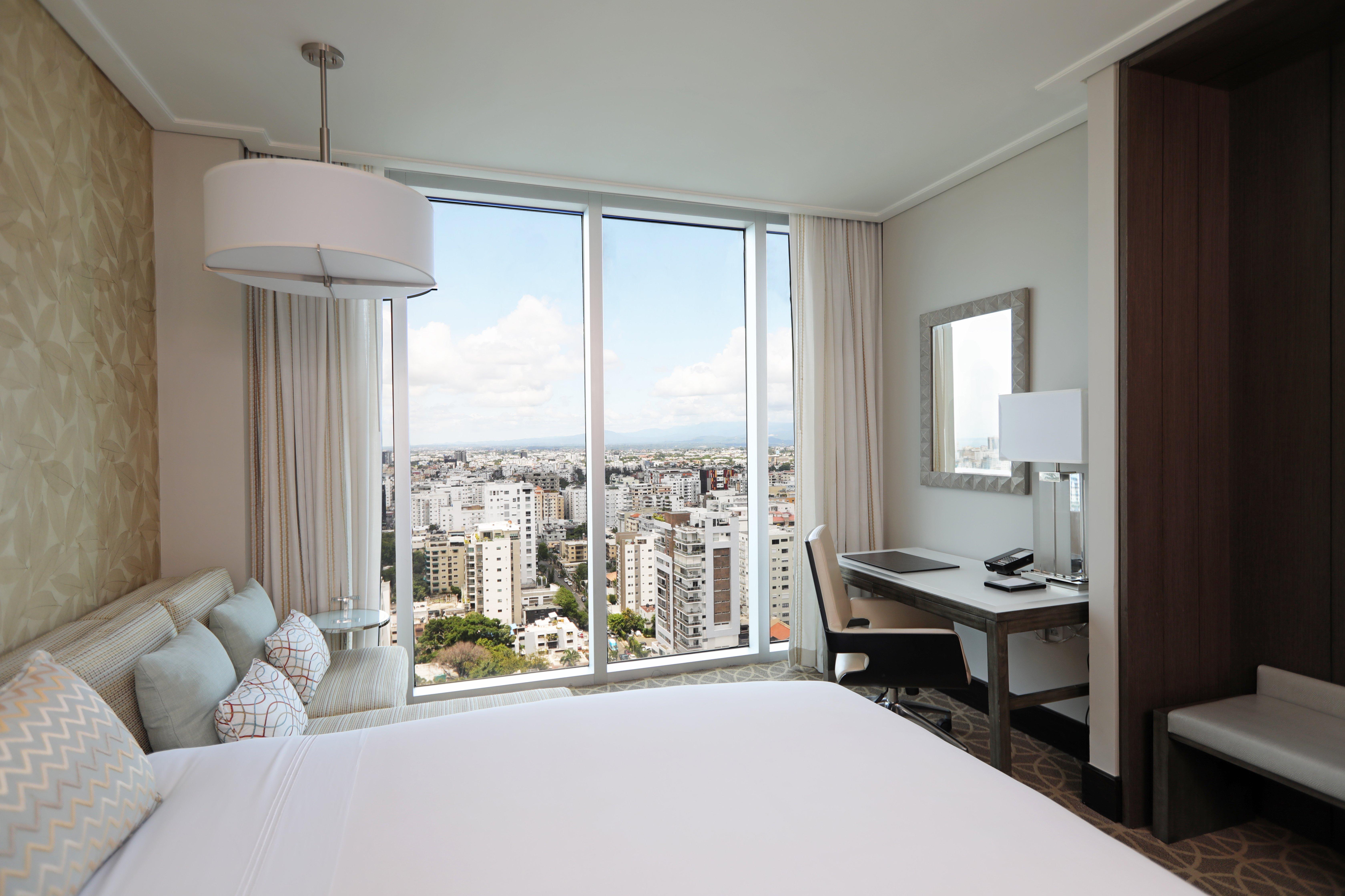 Room Classic City View