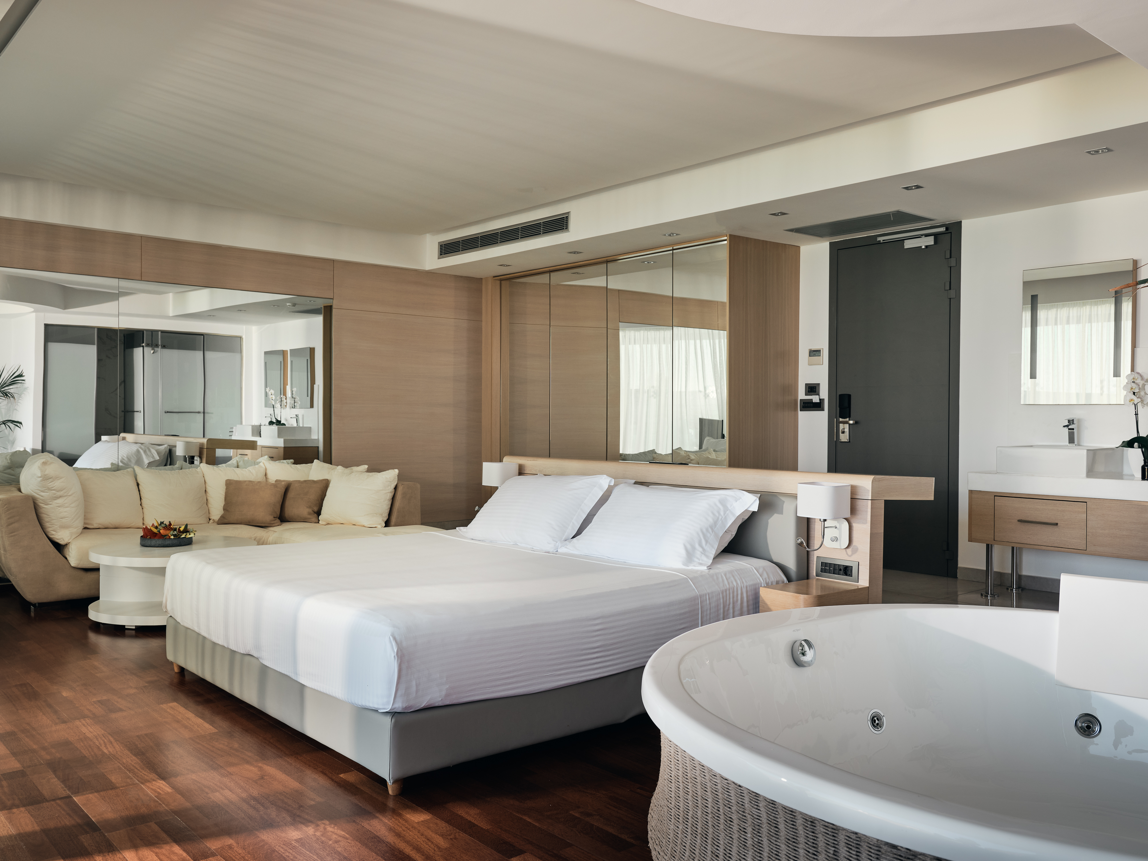 Suite Deluxe with Private Pool