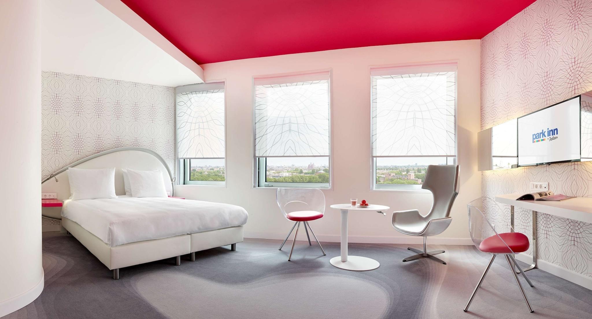 Double Superior King Bed