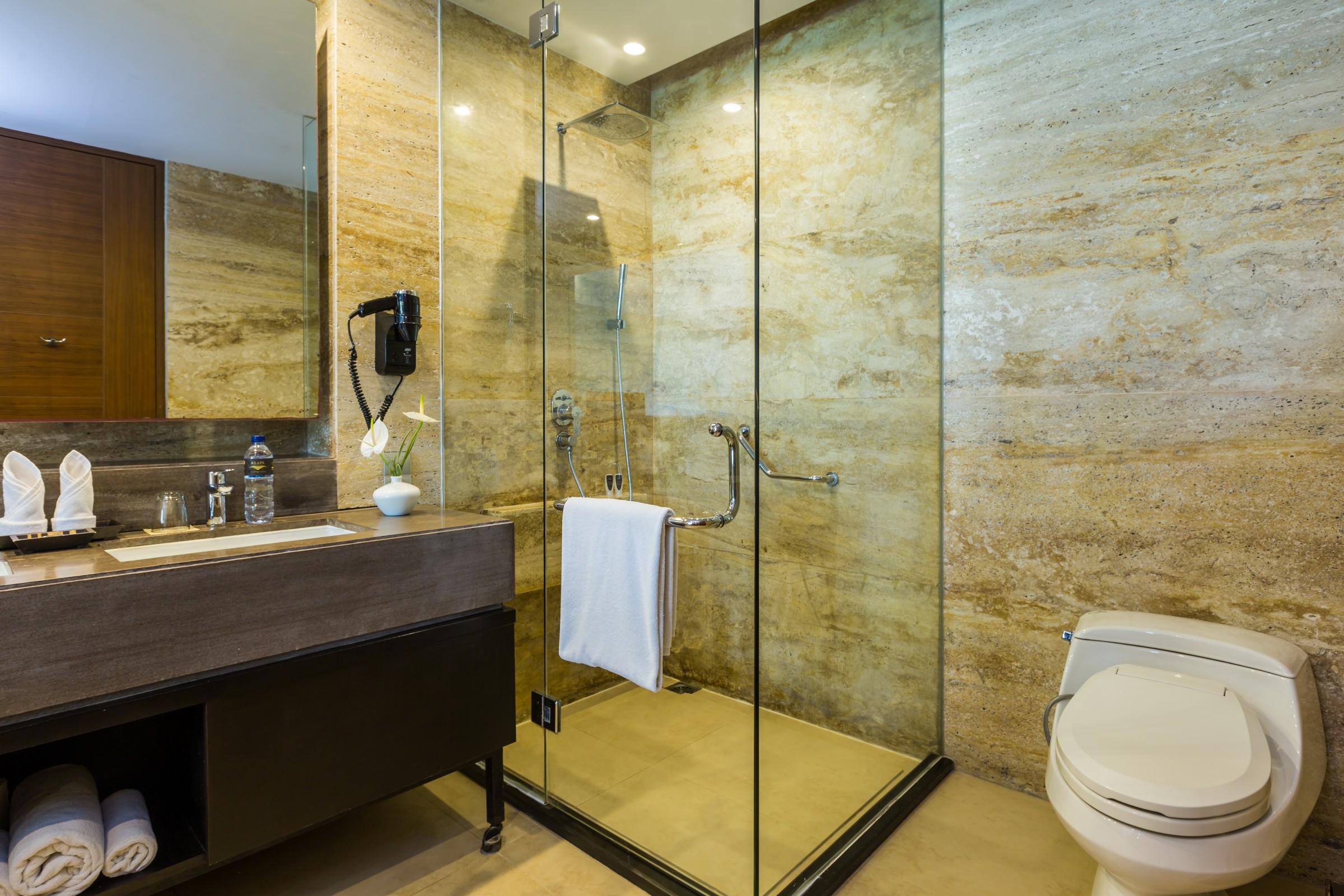 Double or Twin Deluxe