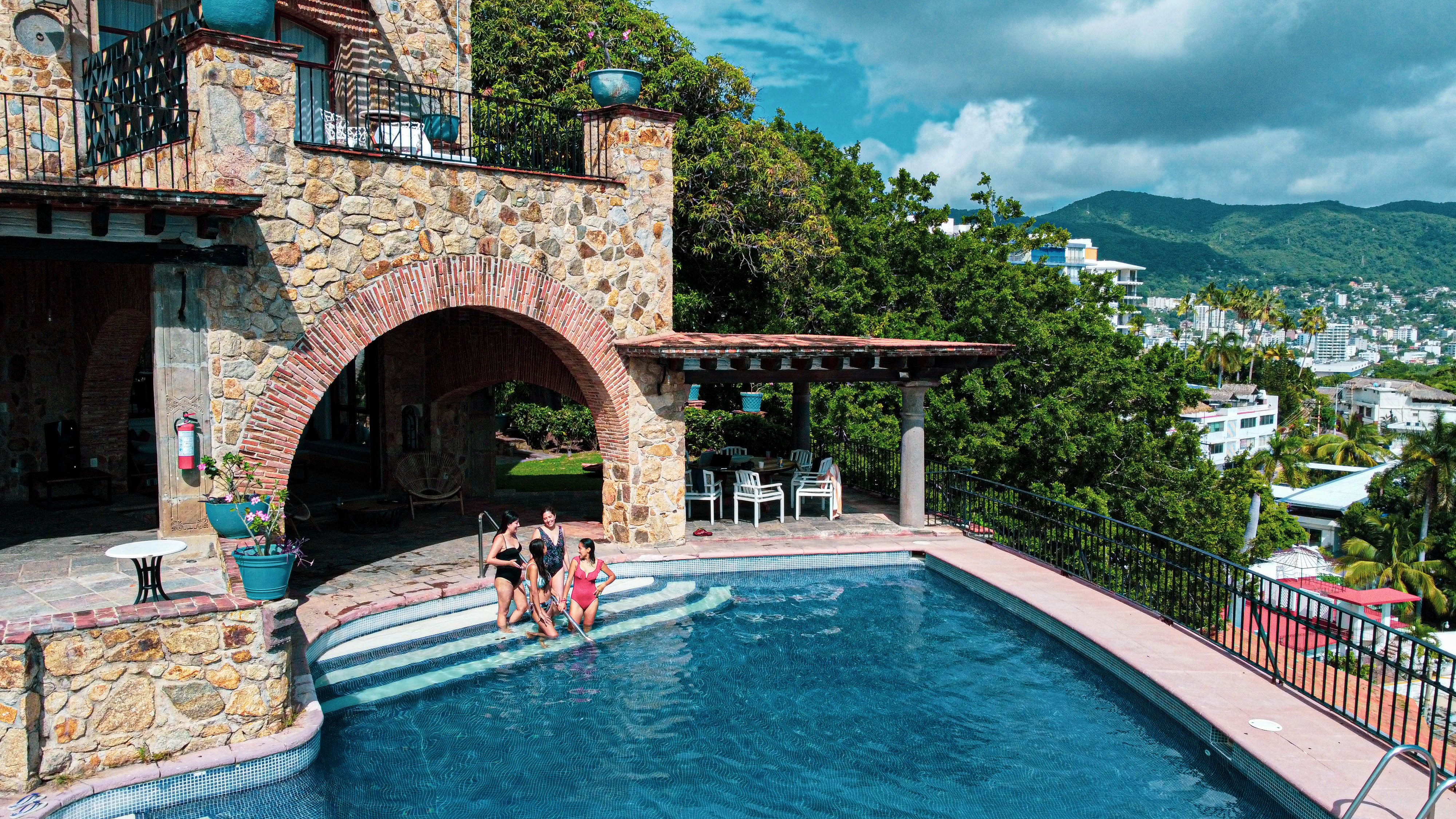 Pool