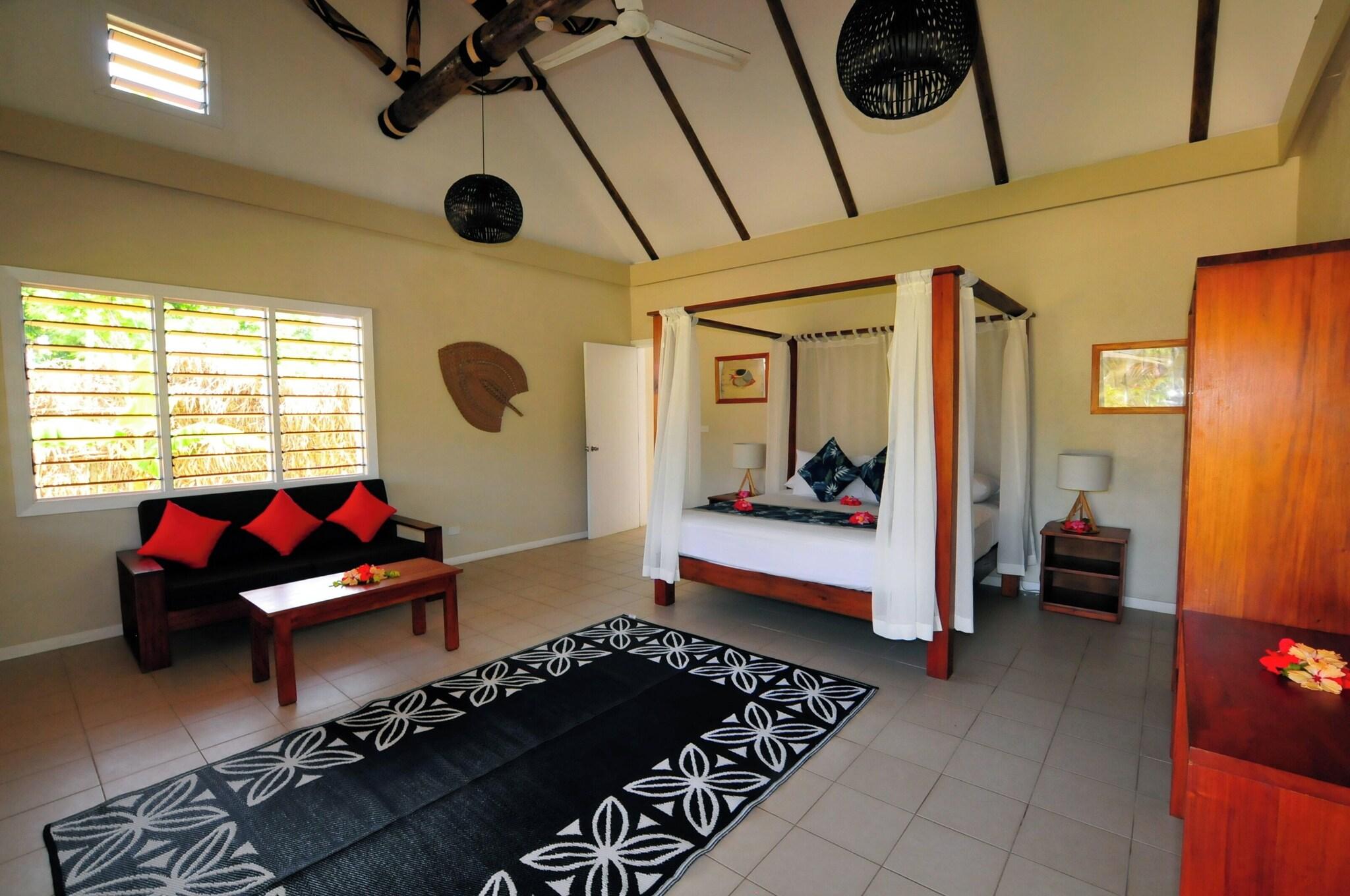 Villa Deluxe King Bed