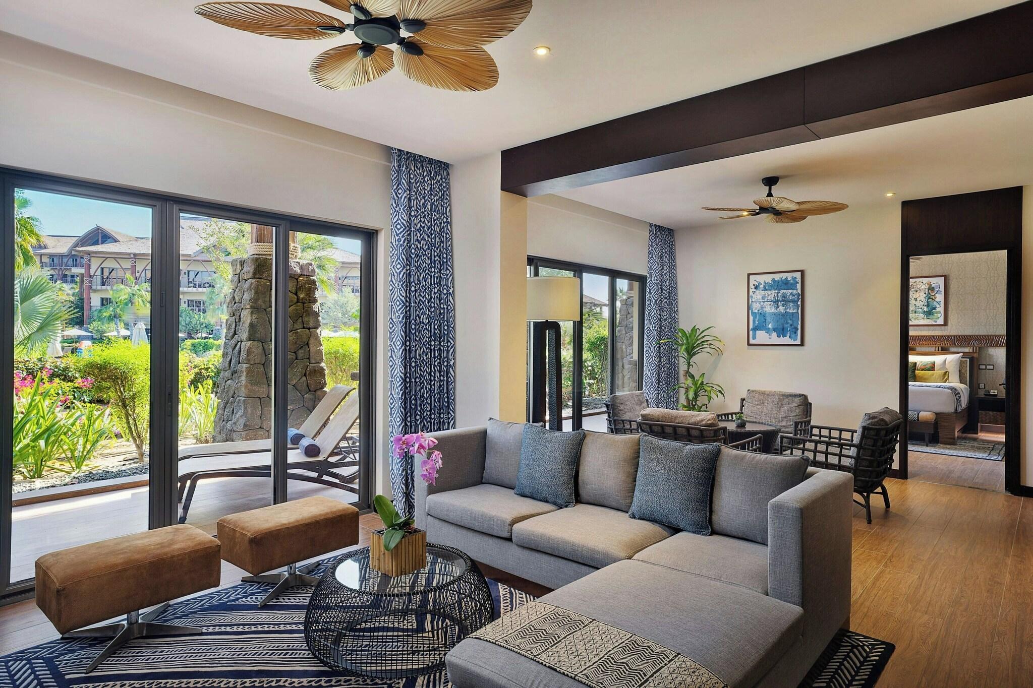 Suite King Bed One Bedroom 