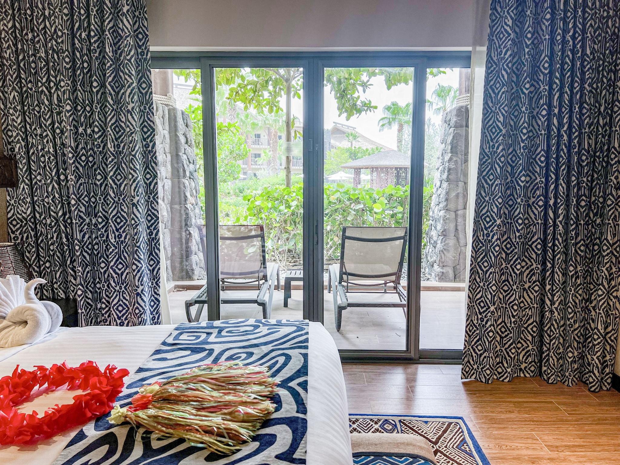 Family Room Pool View