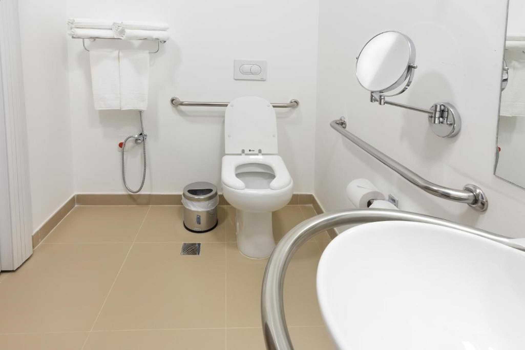 Double Queen Bed Non Smoking