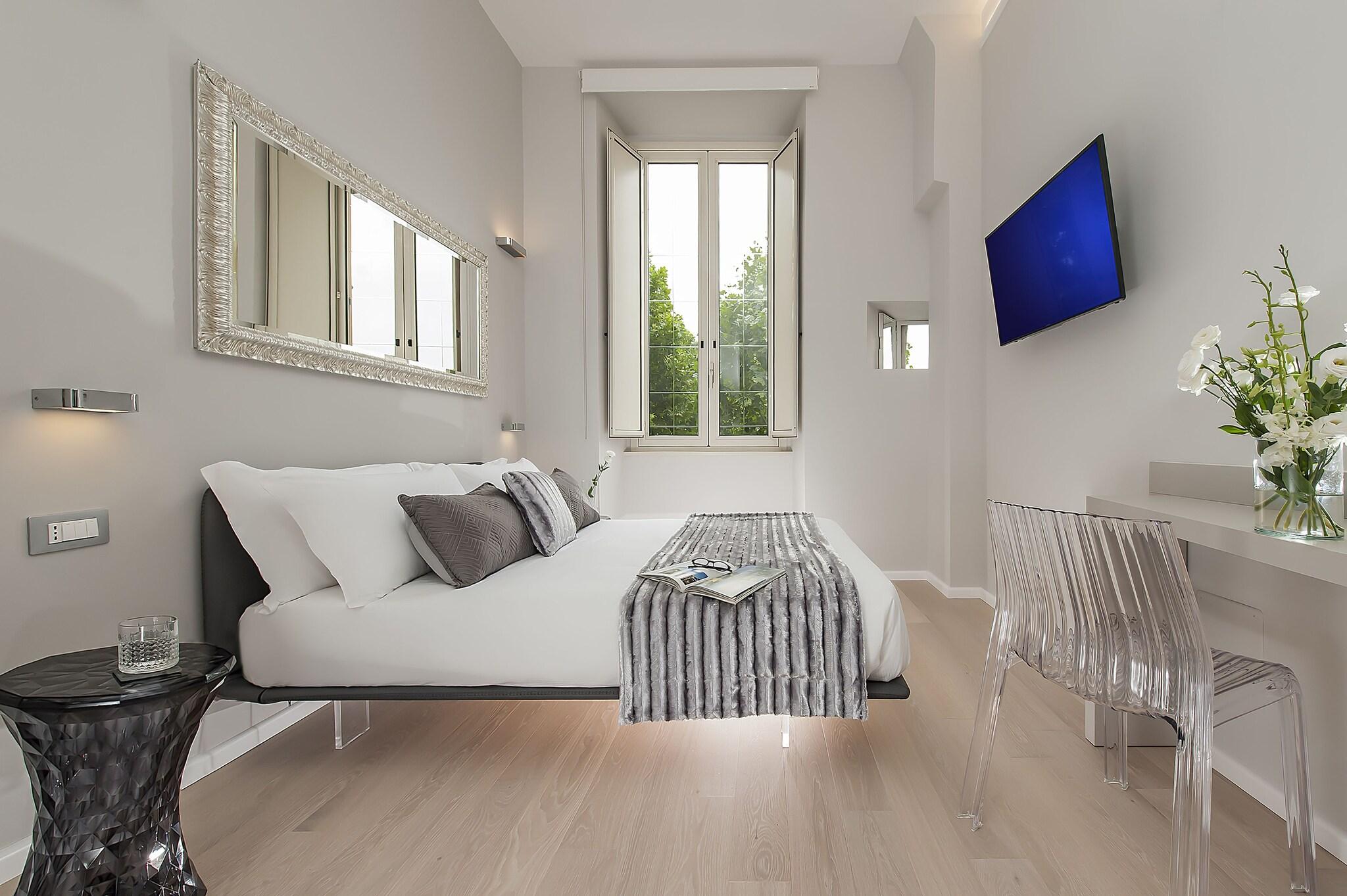 Double Deluxe with Views