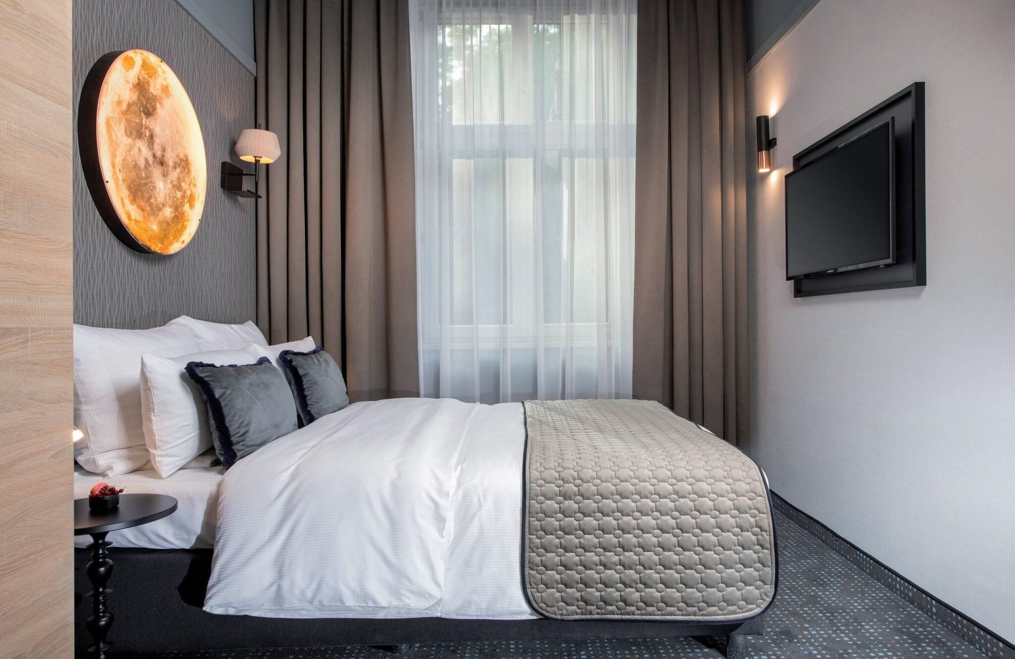 Suite with Double Bed