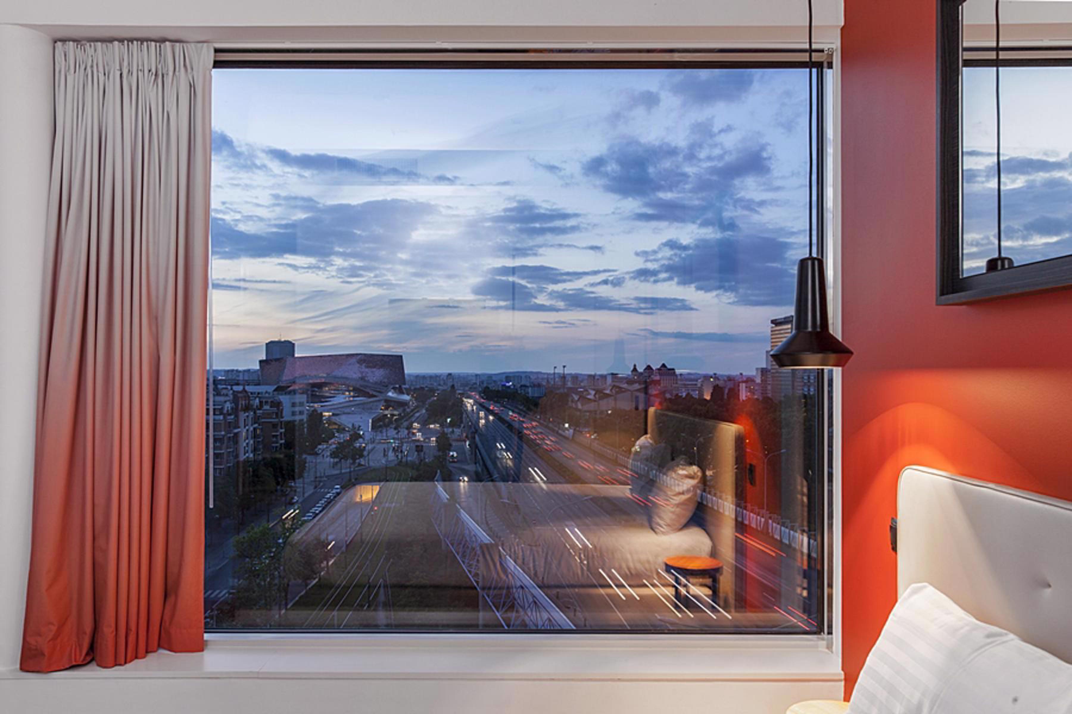 Apartment Capacity 4