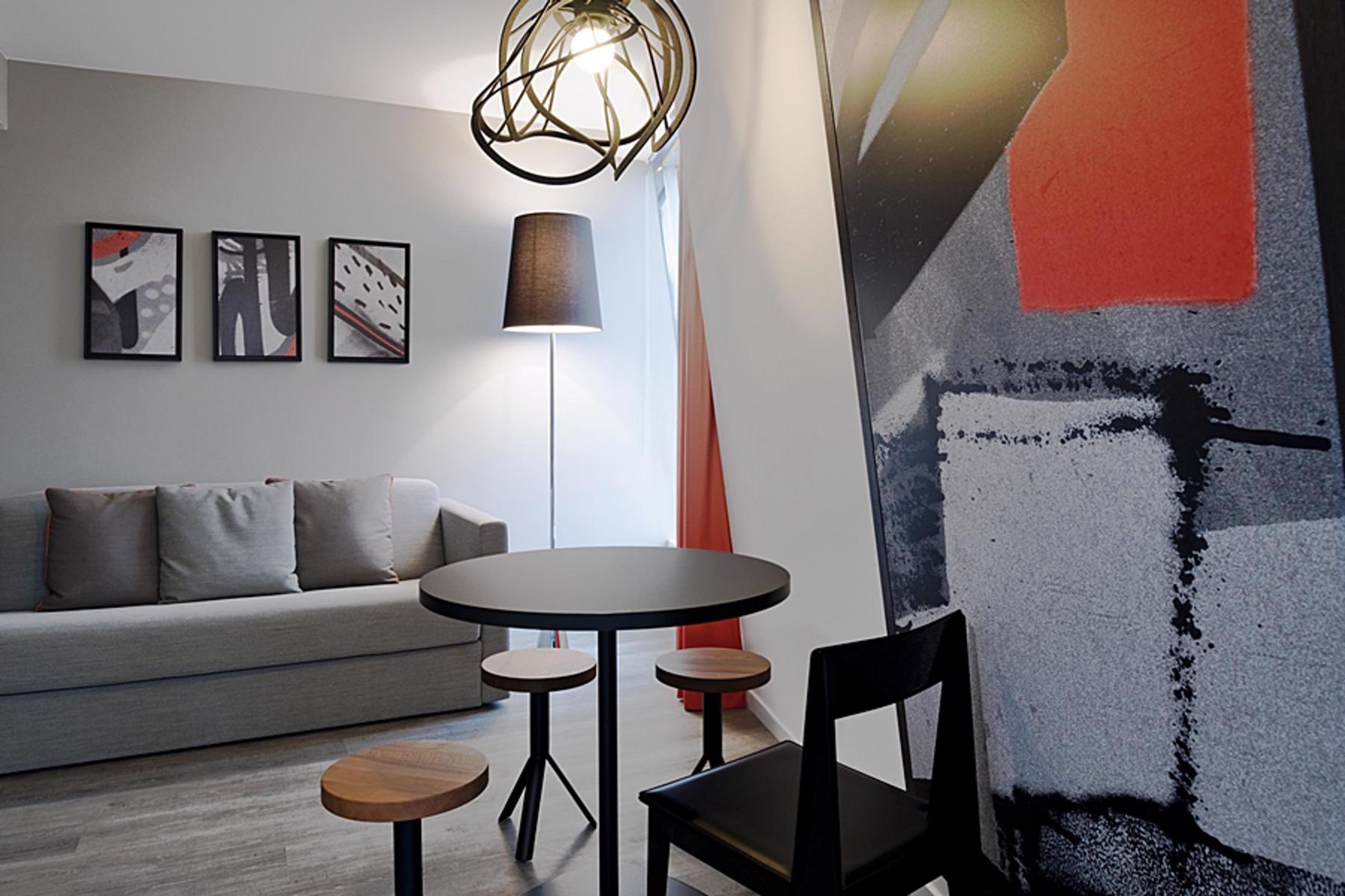 Apartment Capacity 4