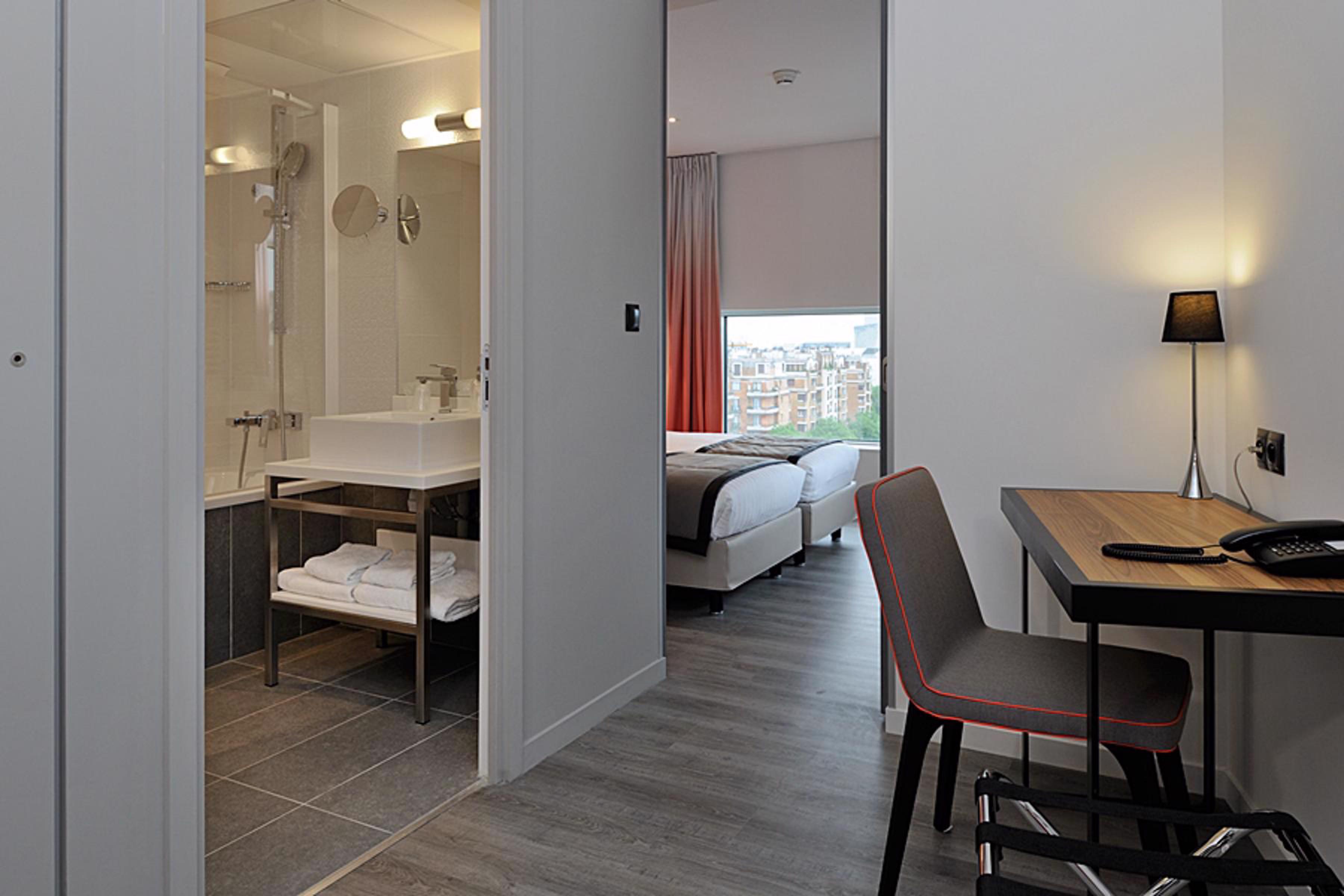 Apartment Capacity 4