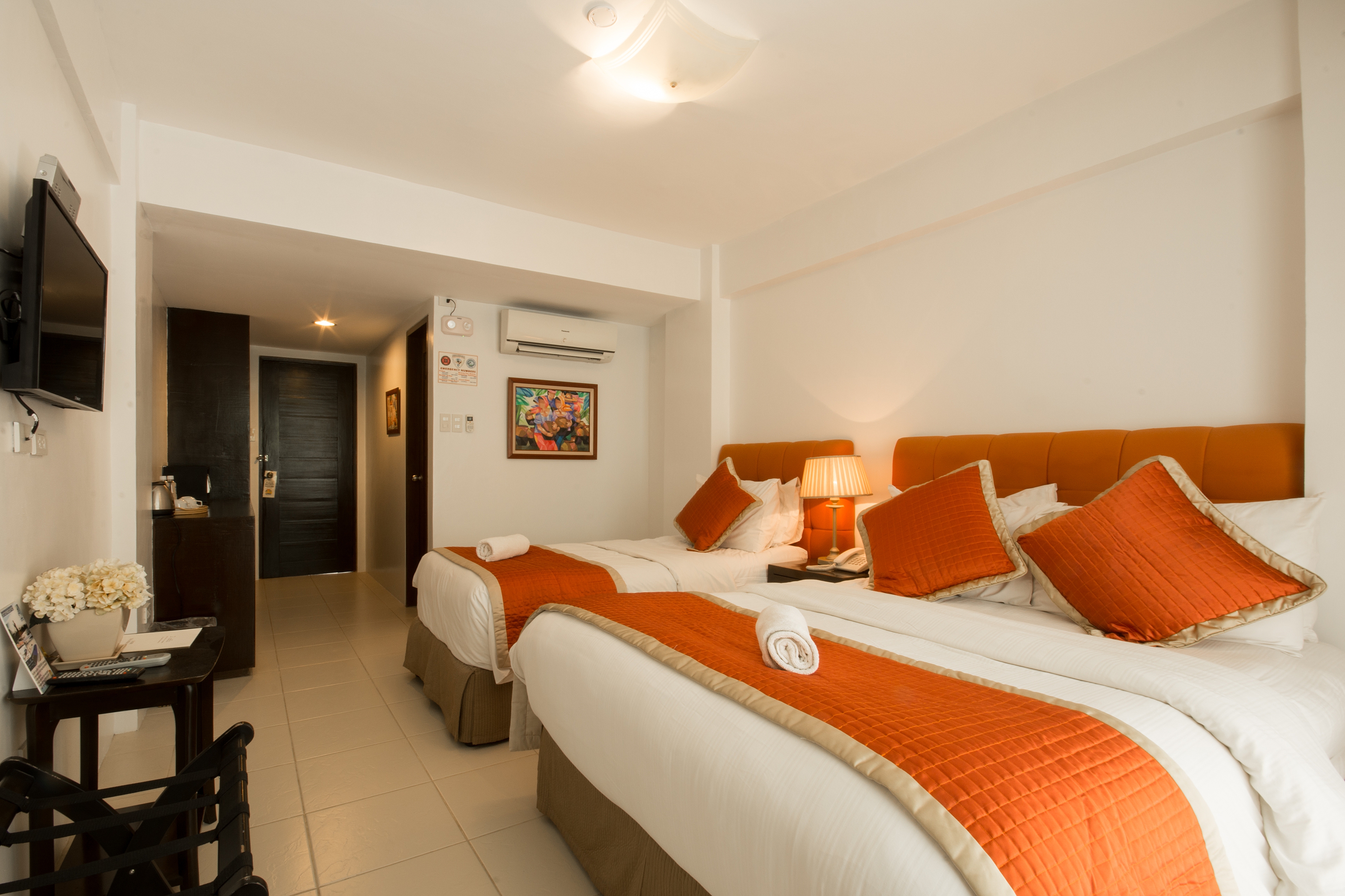 Double or Twin Deluxe