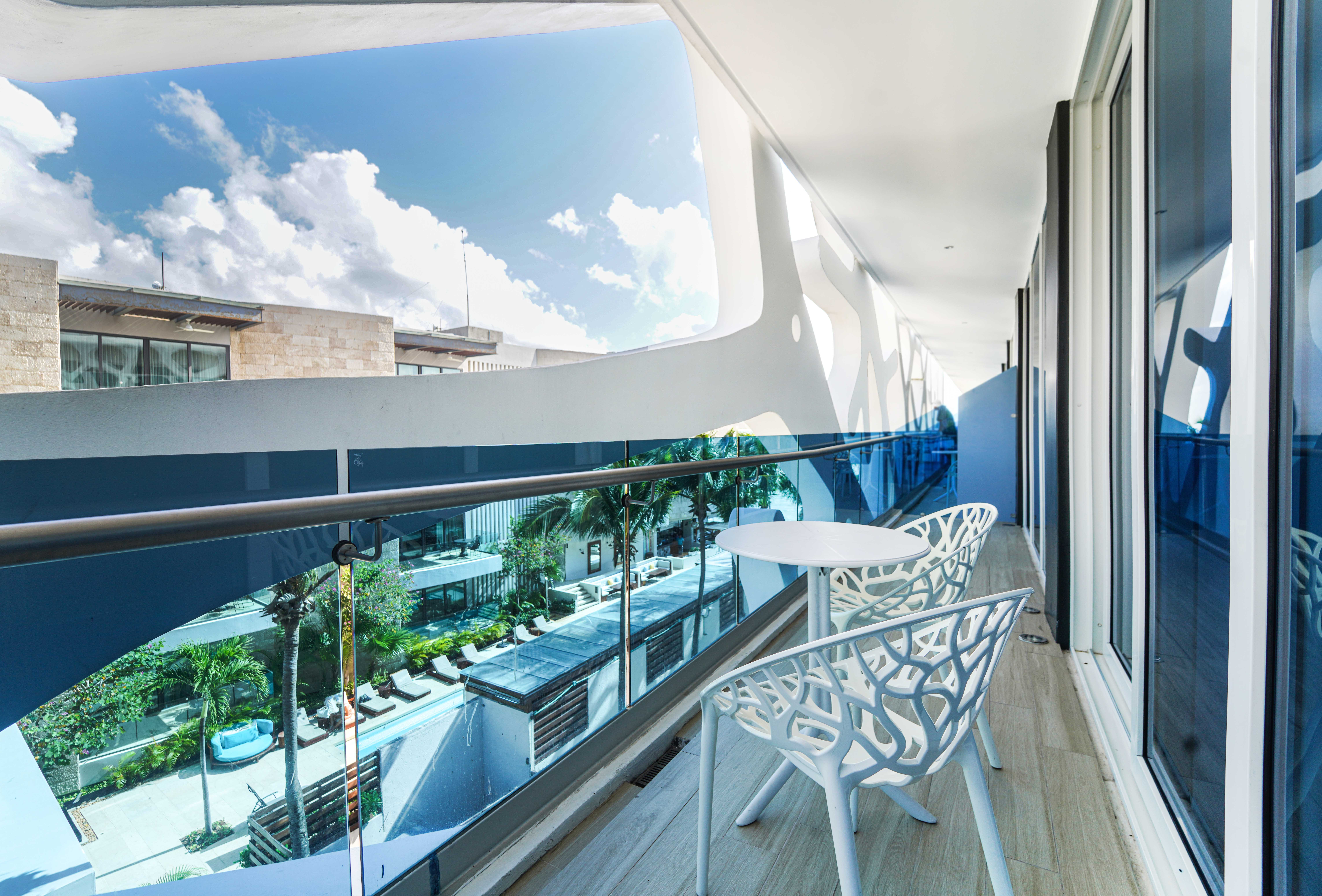 Suite Partial Ocean View