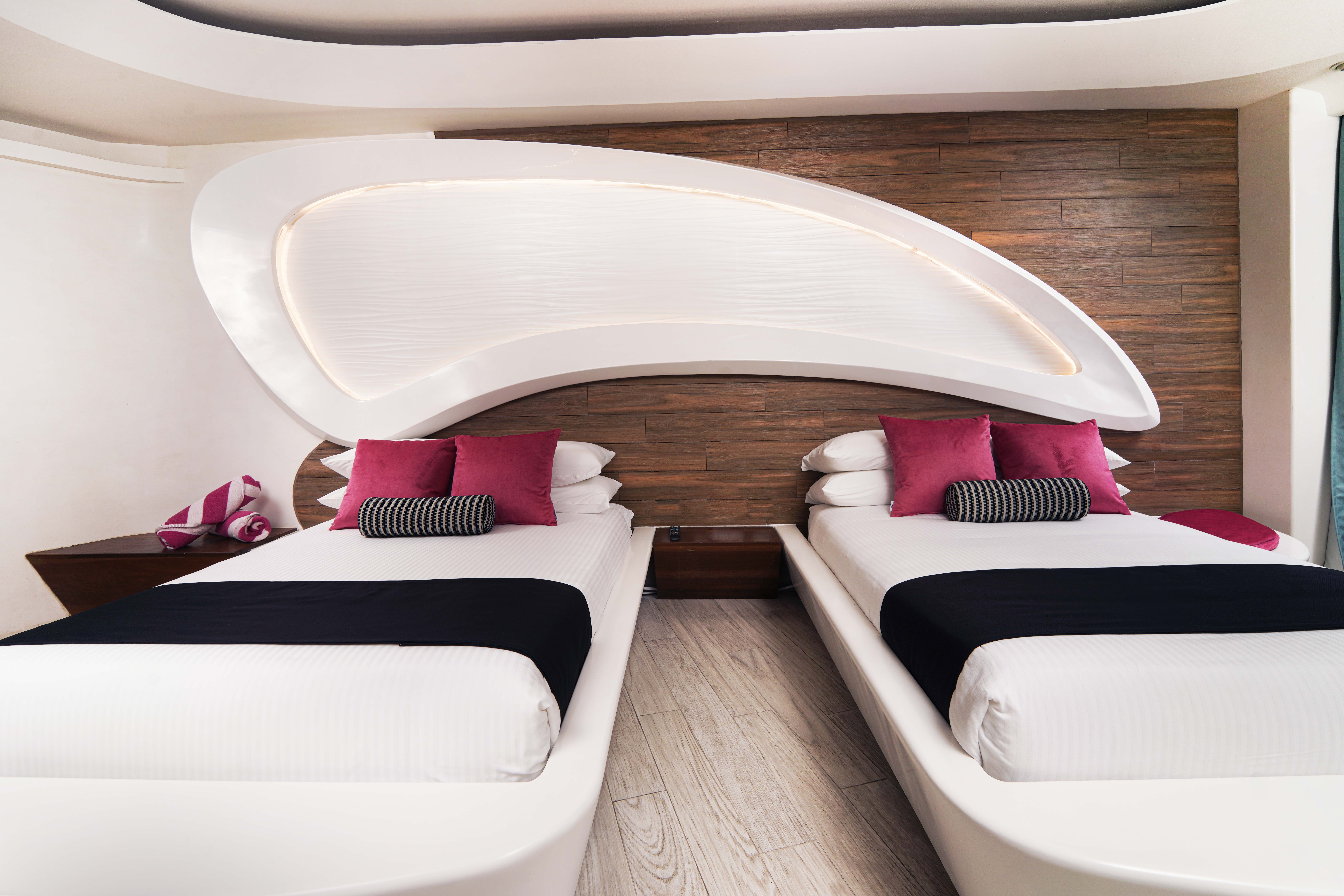 Suite Partial Ocean View