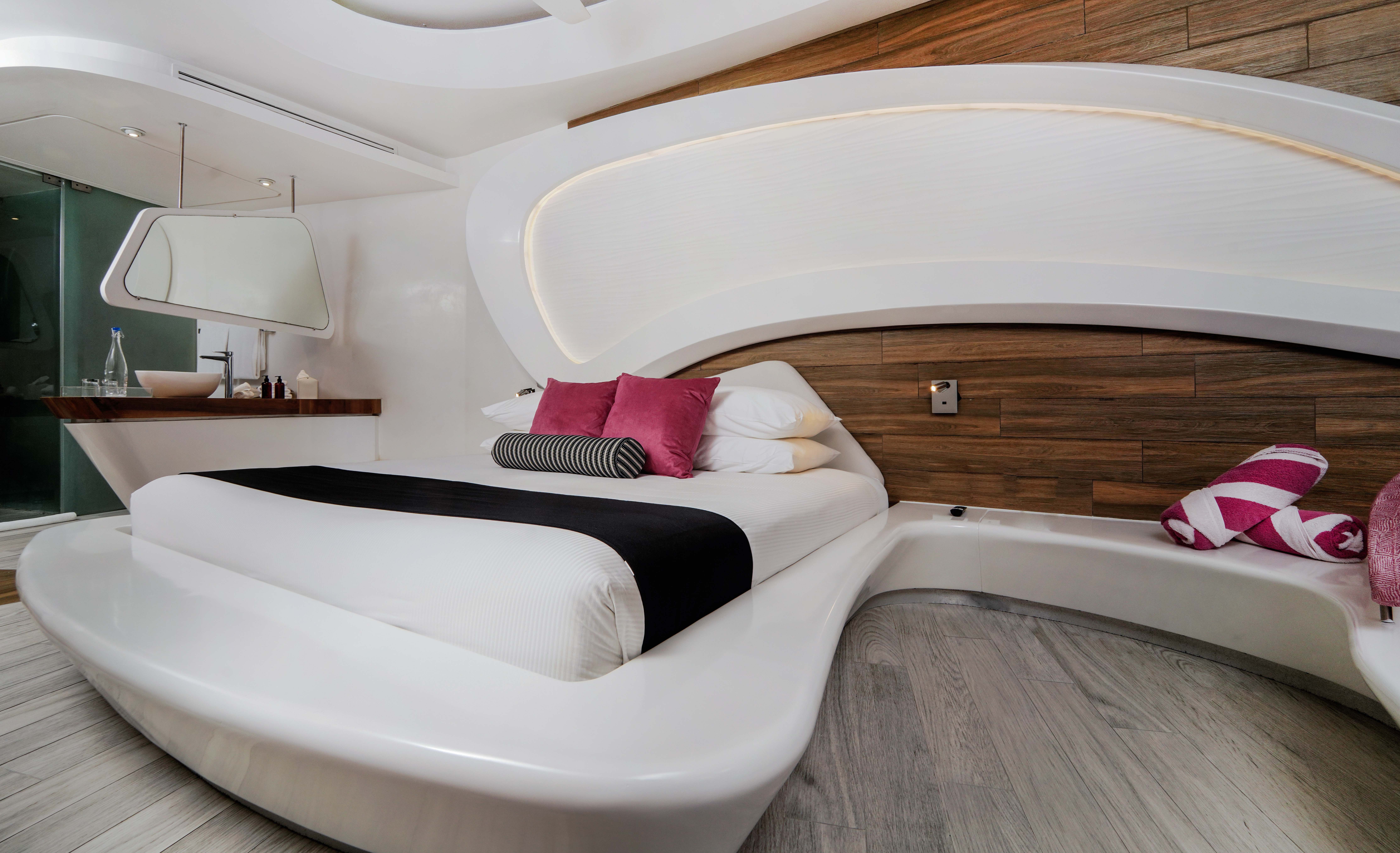 Suite Partial Ocean View