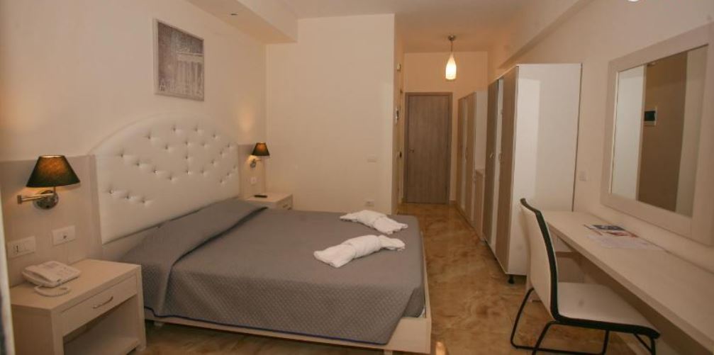 Family Room Garden View