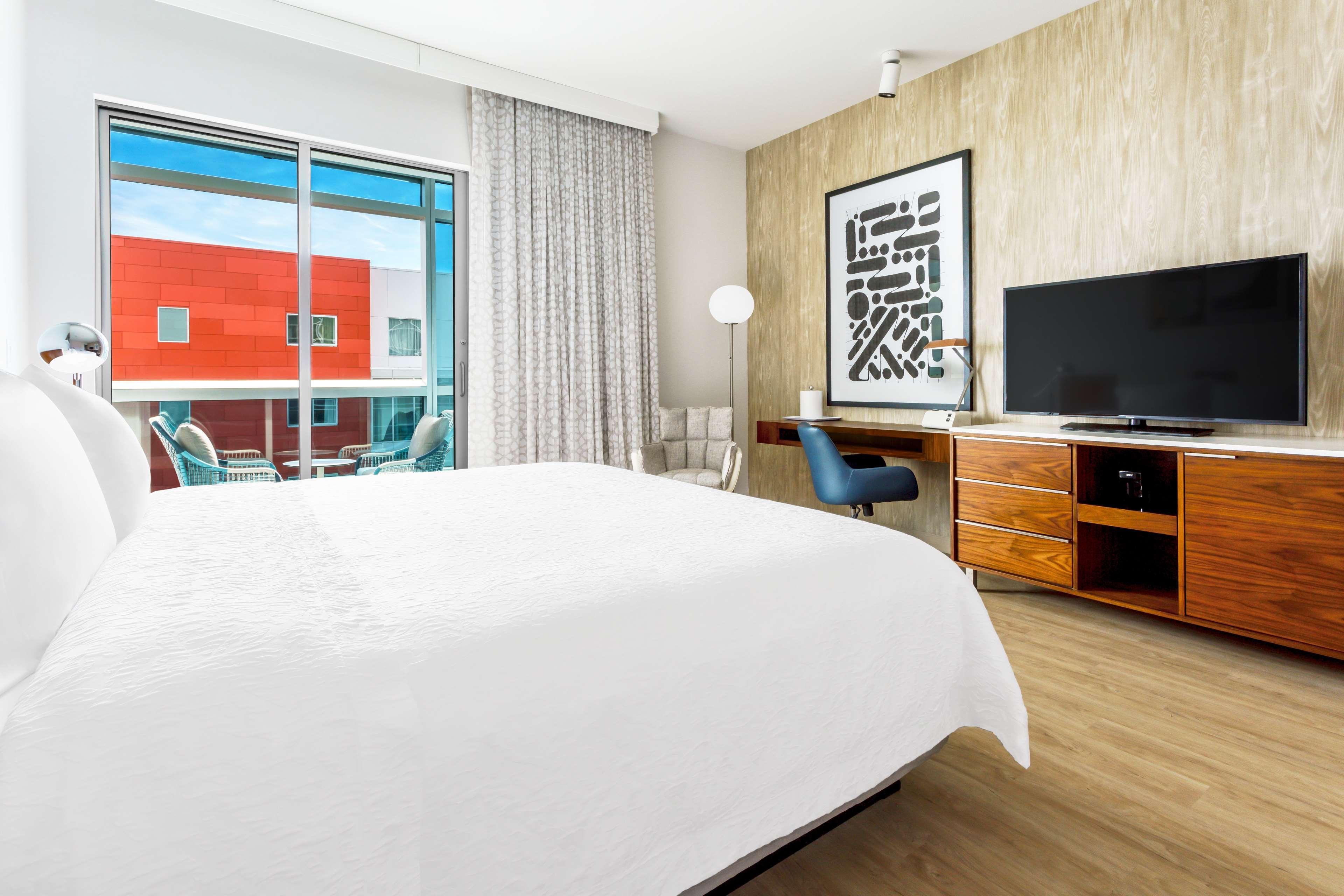 Double Accessible King Size Bed