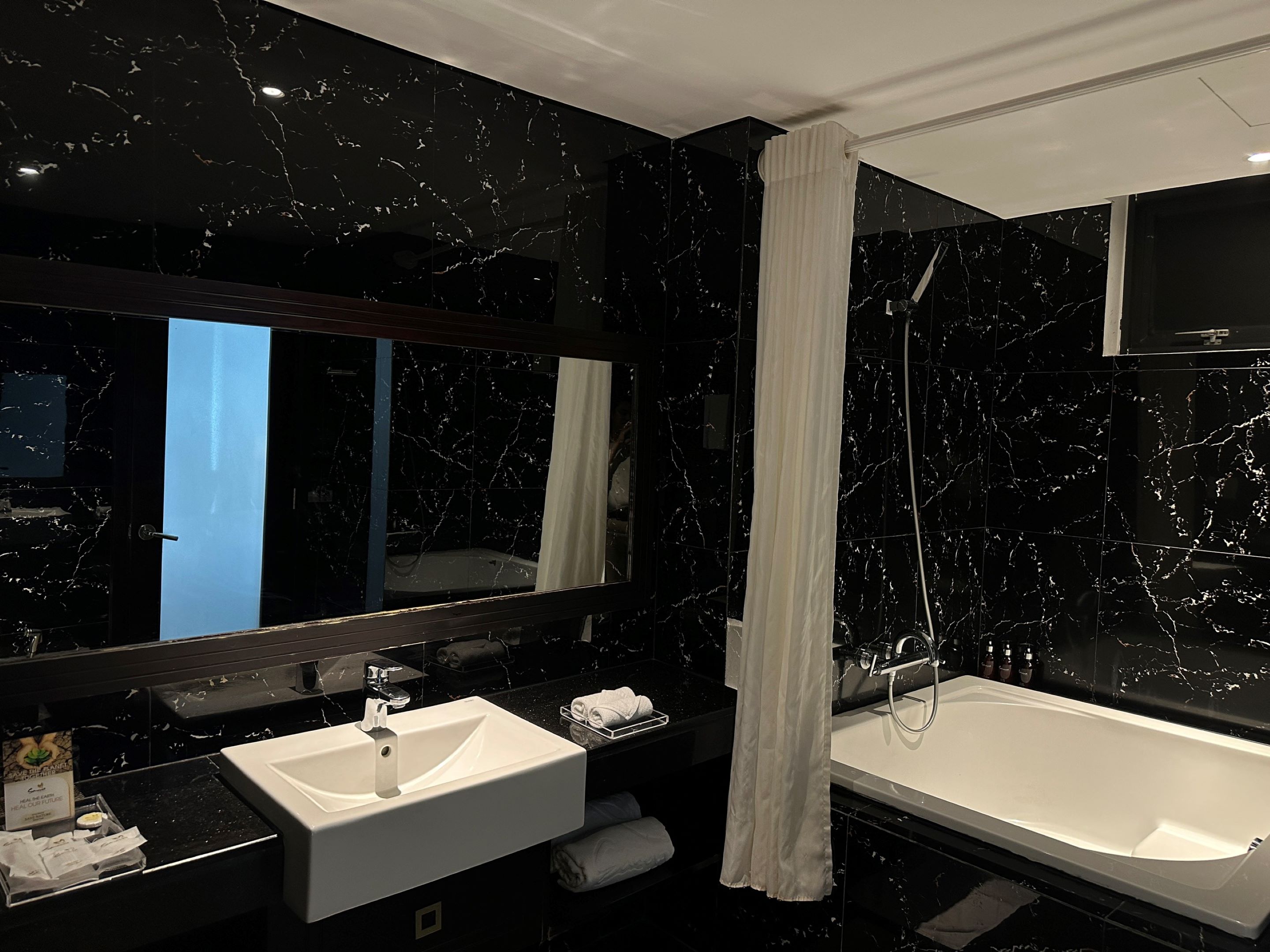 Family Room Executive