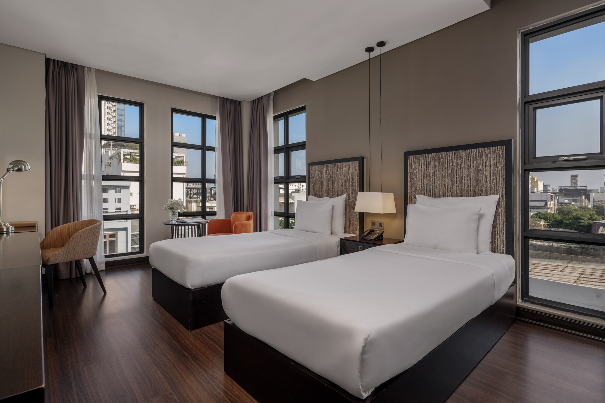 Family Room Executive