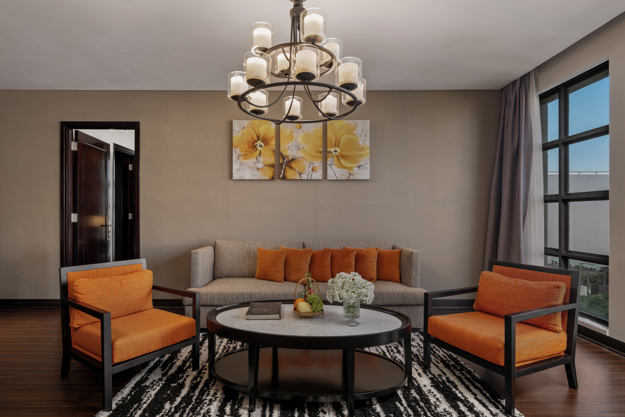 Family Room Executive