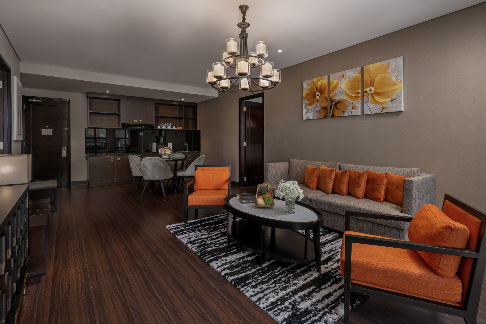 Family Room Executive