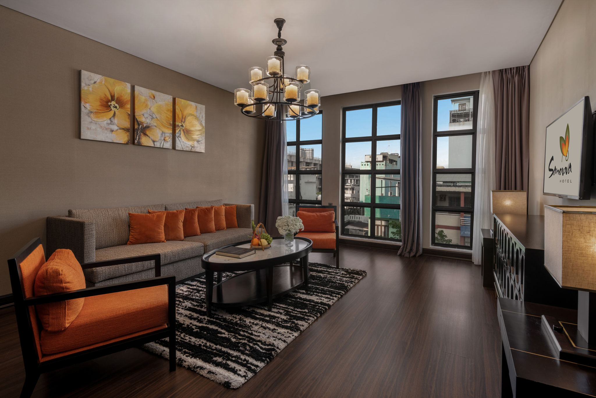 Family Room Executive