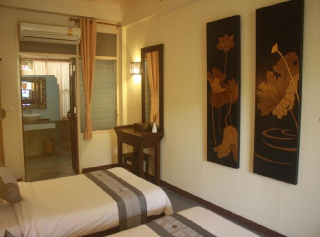 Double or Twin Deluxe