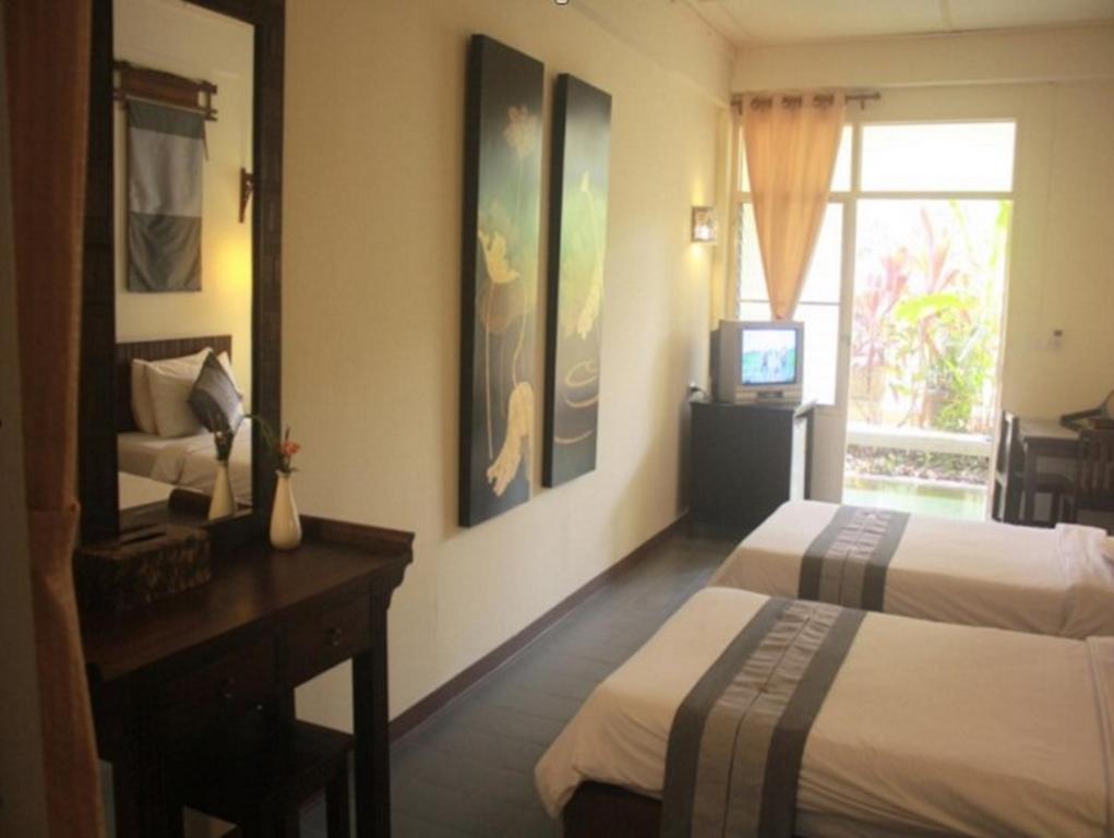 Double or Twin Deluxe