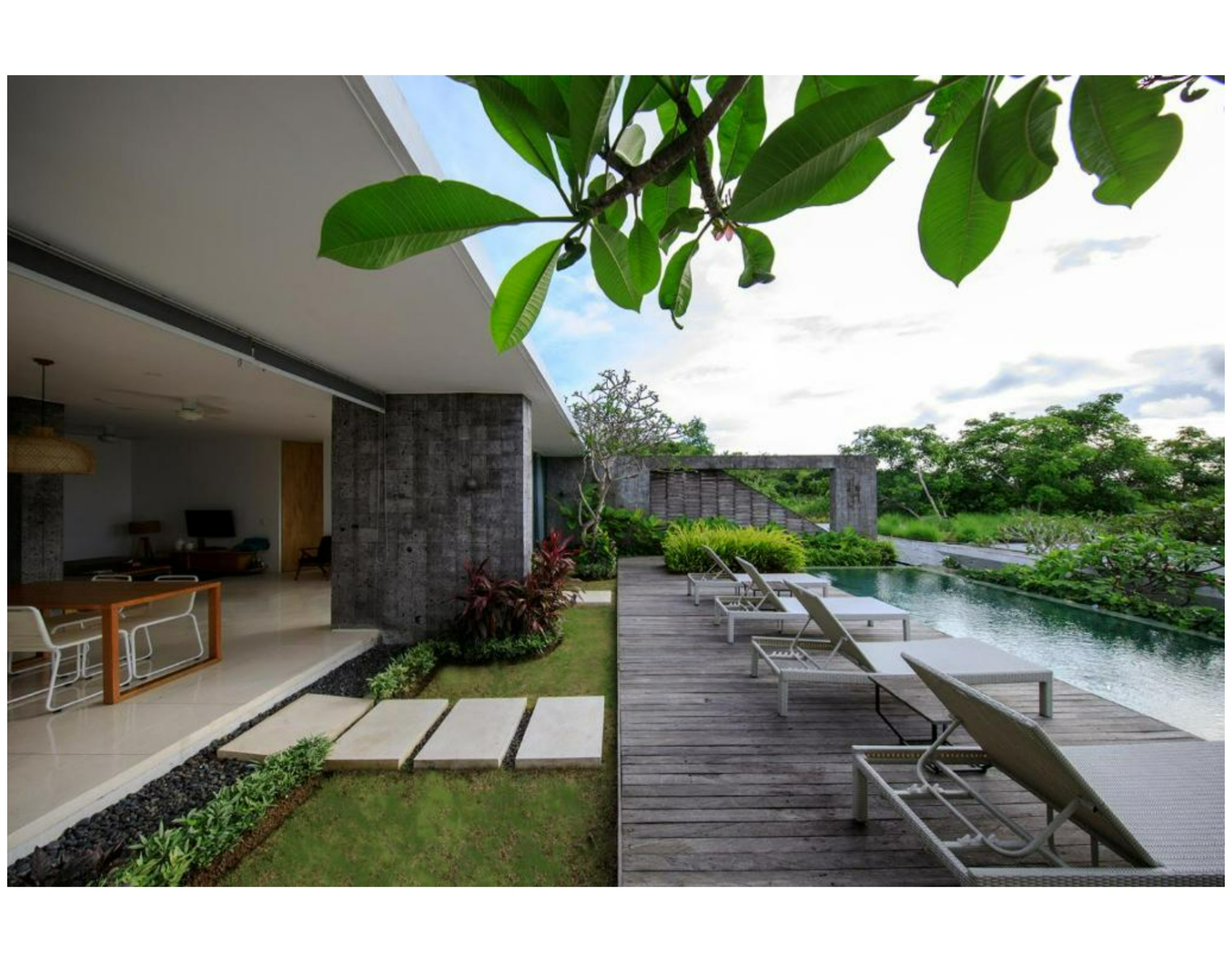 Villa Deluxe Two Bedroom