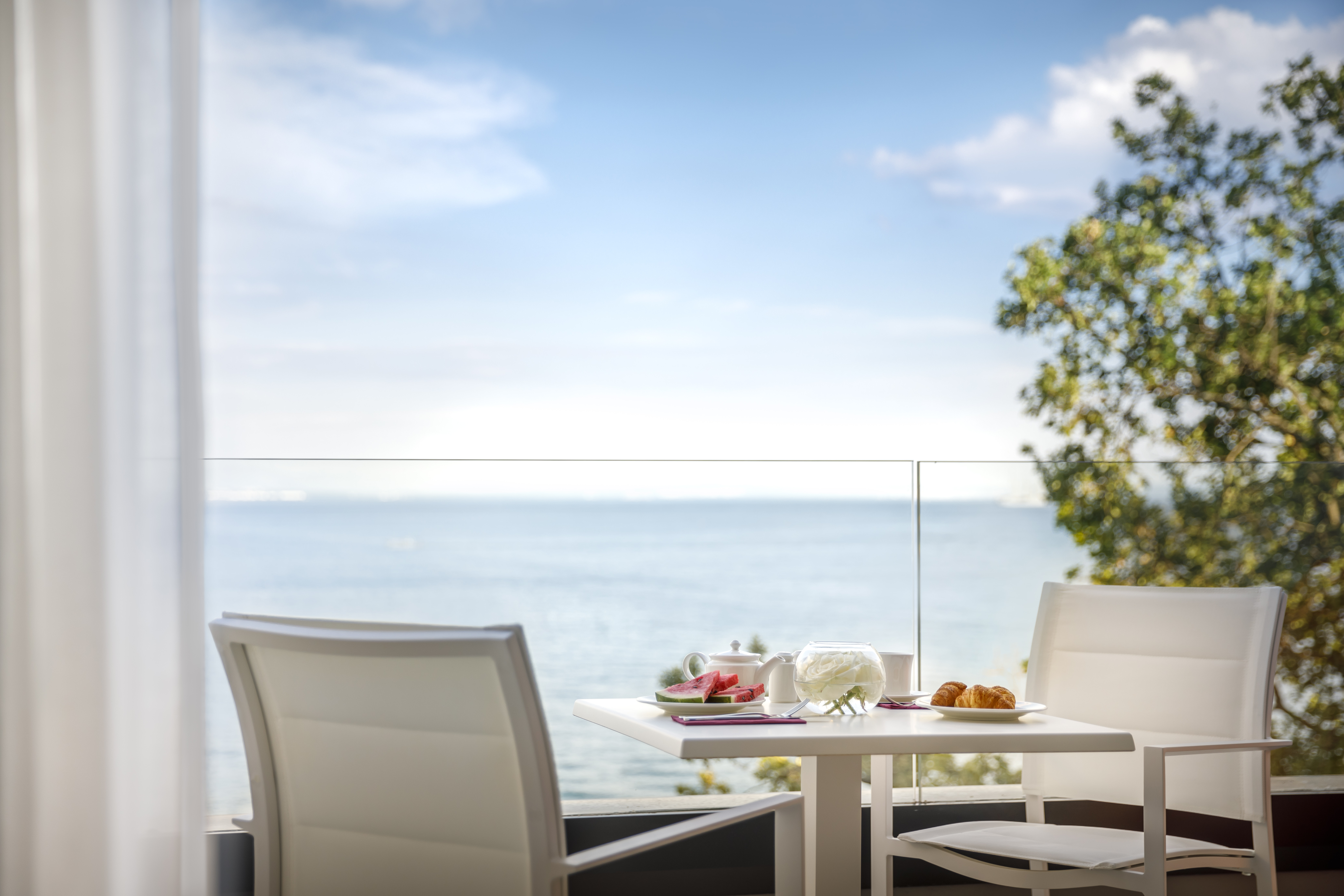 Double or Twin Superior Sea View