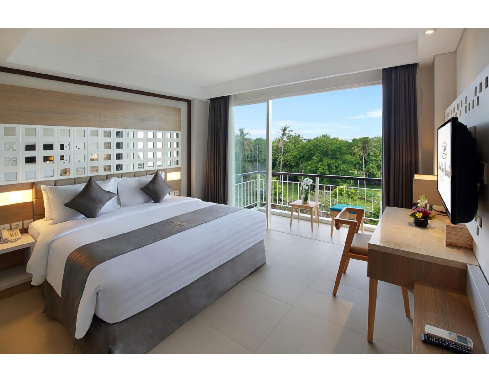 Double or Twin Deluxe