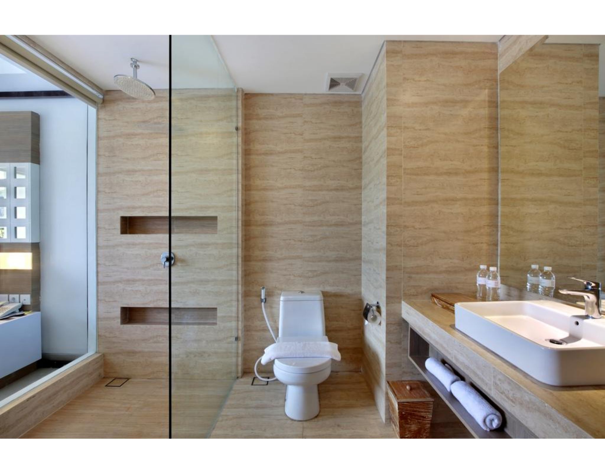 Double or Twin Deluxe