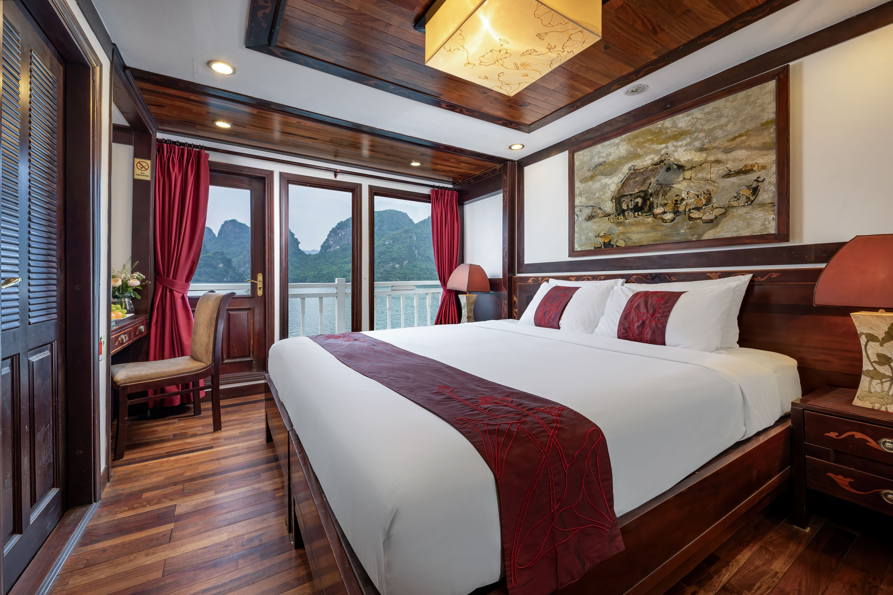 Double or Twin Deluxe Sea View with Balcony
