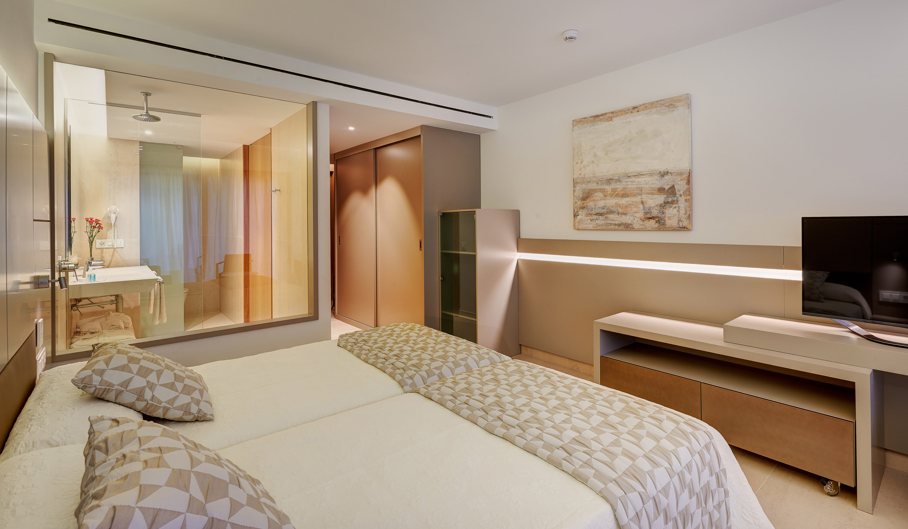 Double or Twin Sea View