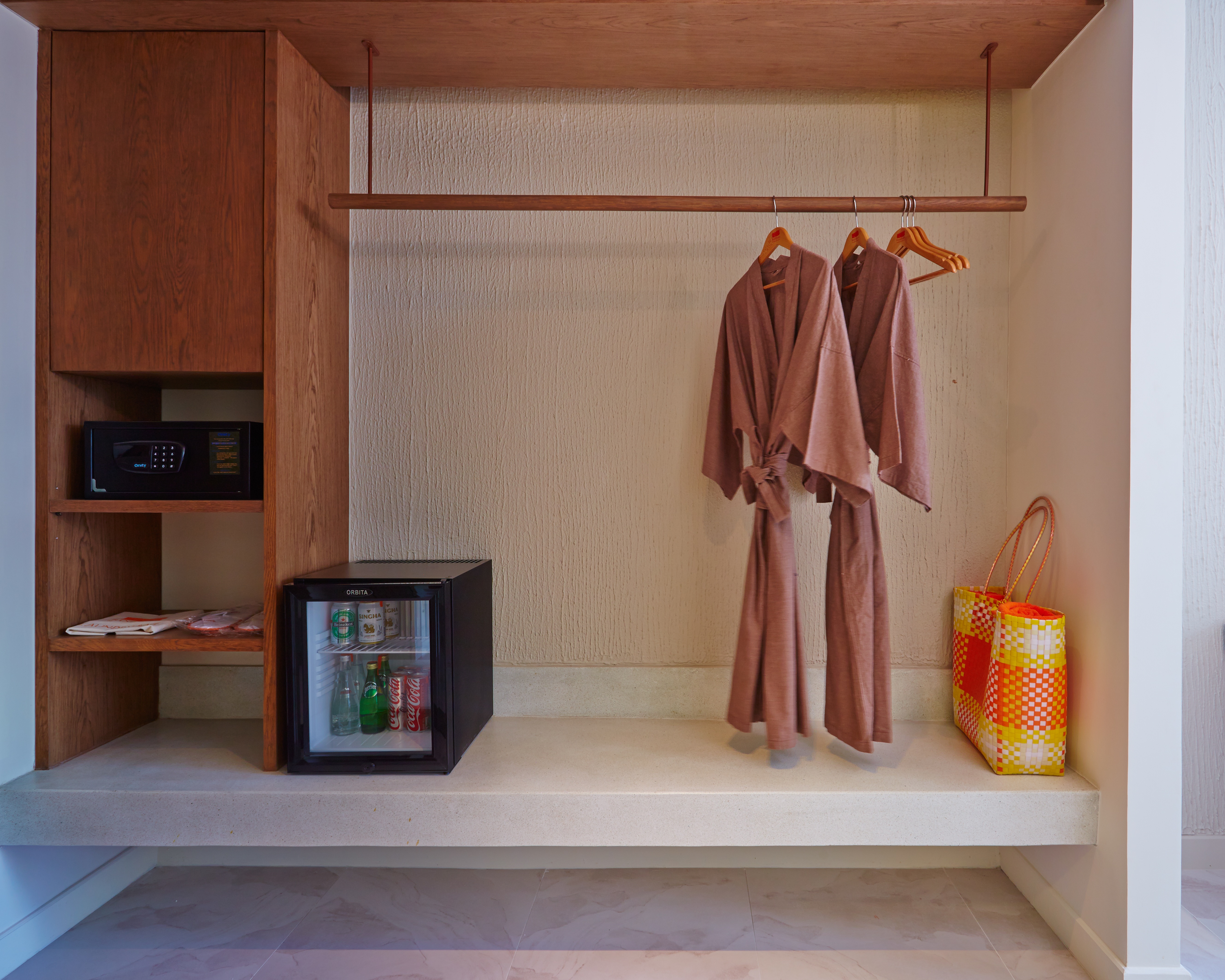 Double or Twin Deluxe