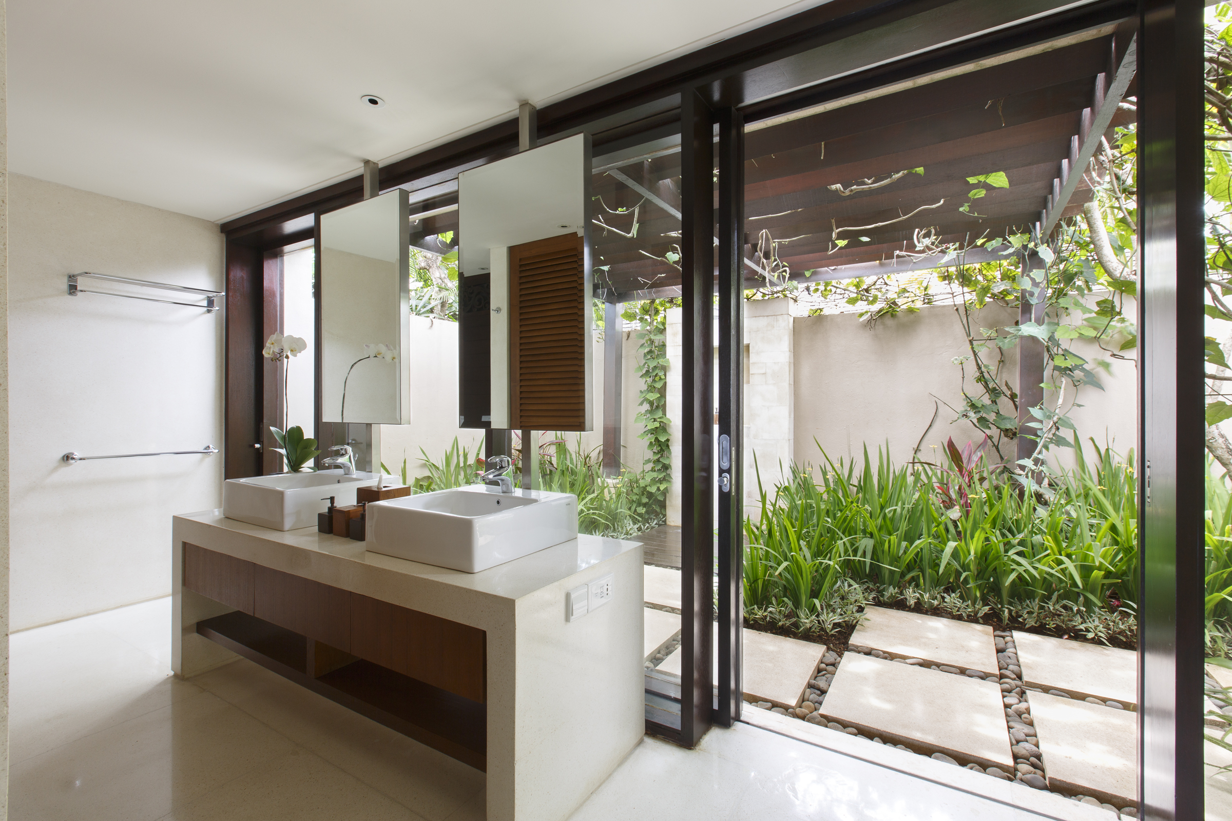 Villa Five Bedrooms with Private Pool