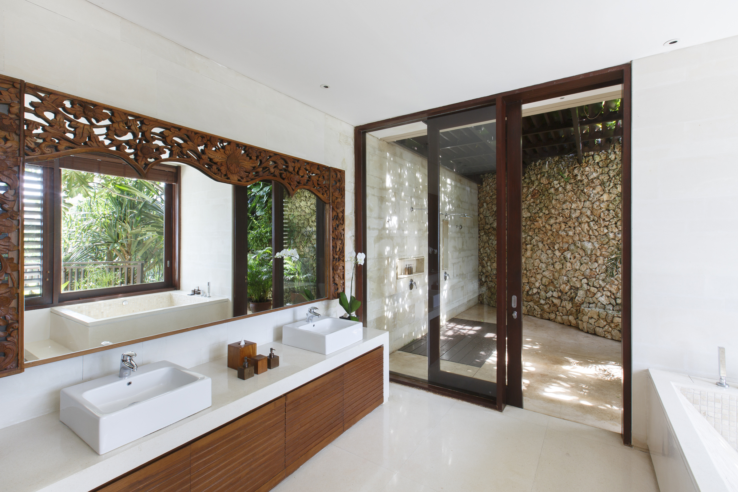 Villa Five Bedrooms with Private Pool