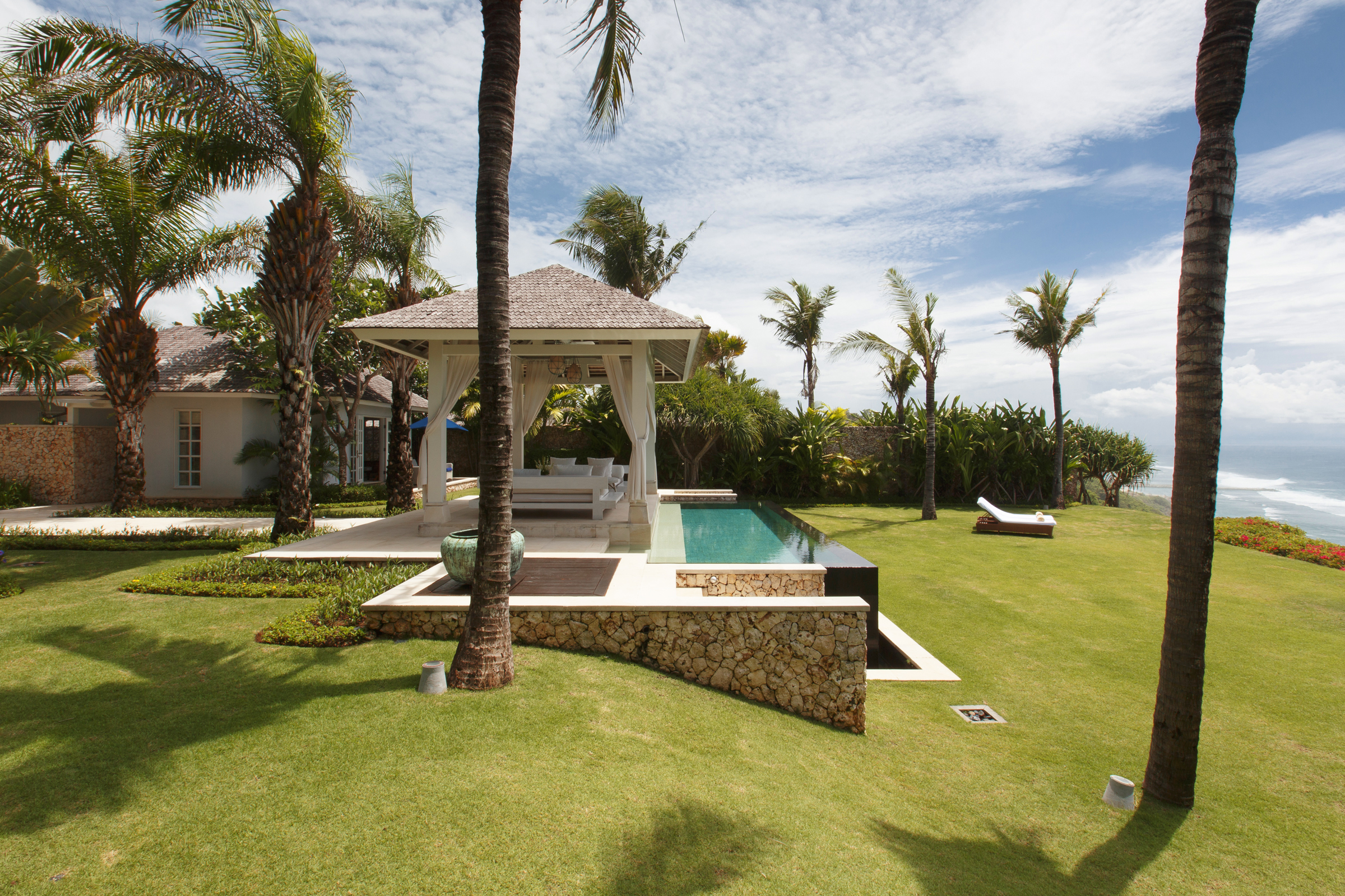 Villa Three Bedrooms with Views