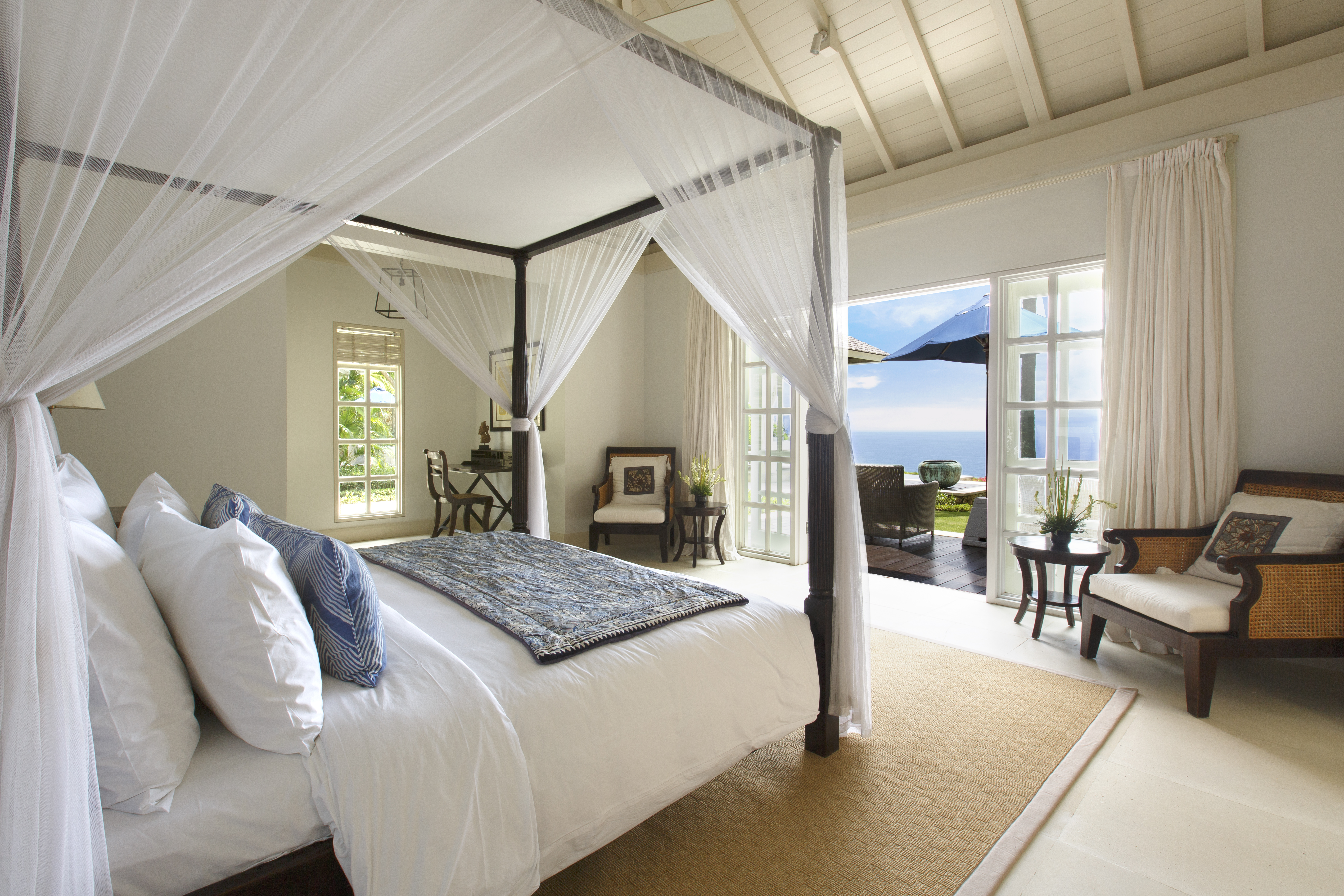 Villa Four Bedrooms with Private Pool