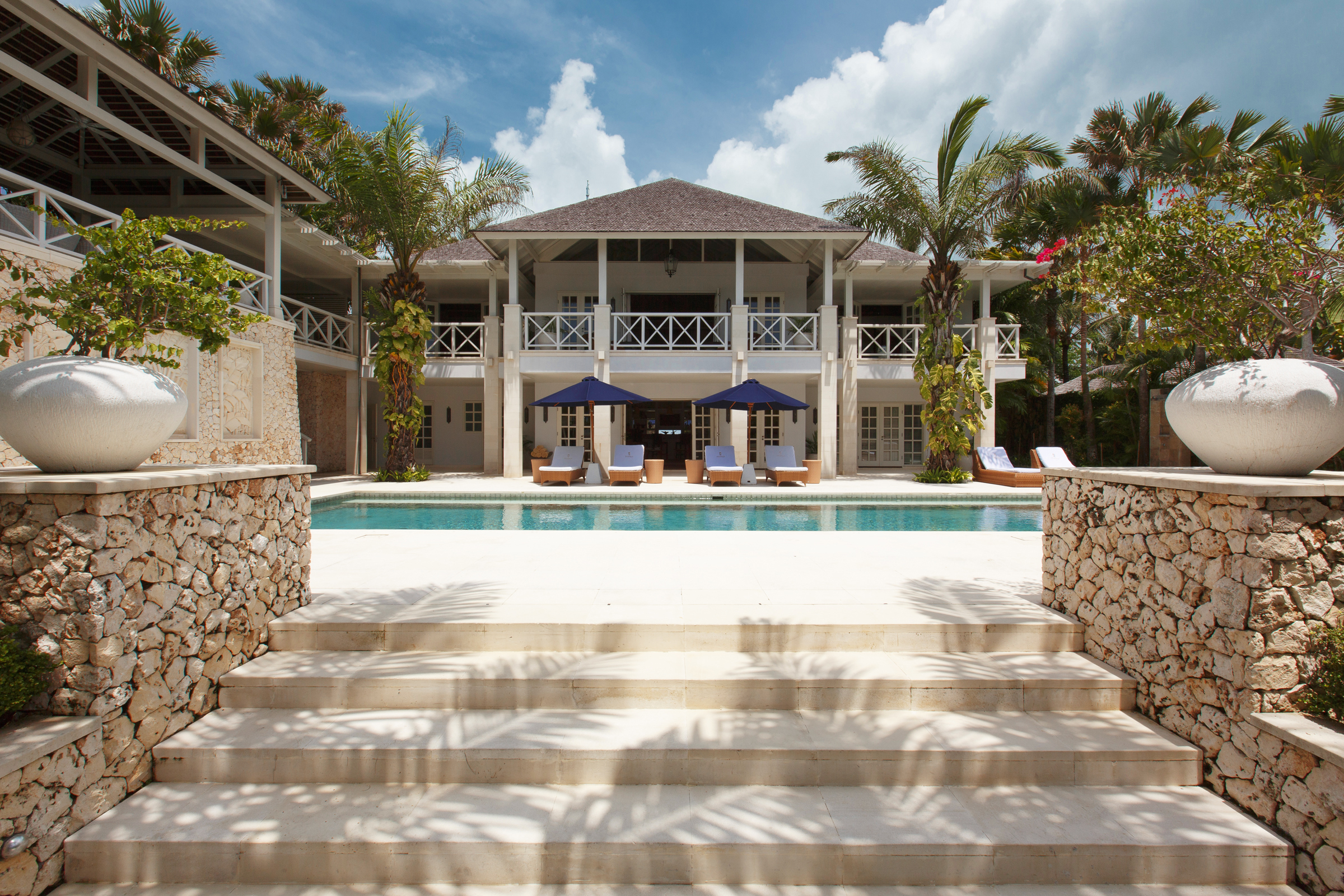 Villa Four Bedrooms with Private Pool