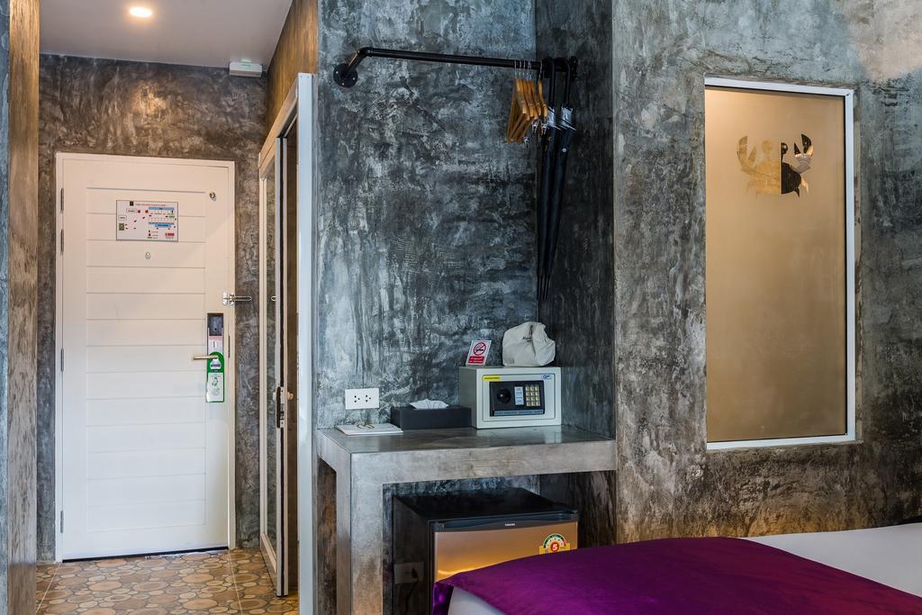 Double or Twin Pool View