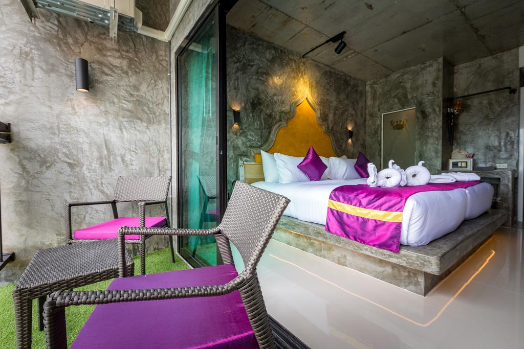 Double or Twin Deluxe Sea View