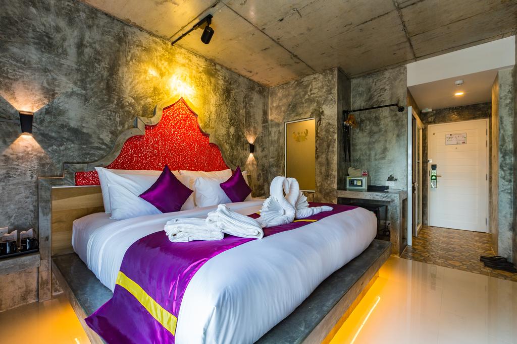 Double or Twin Deluxe